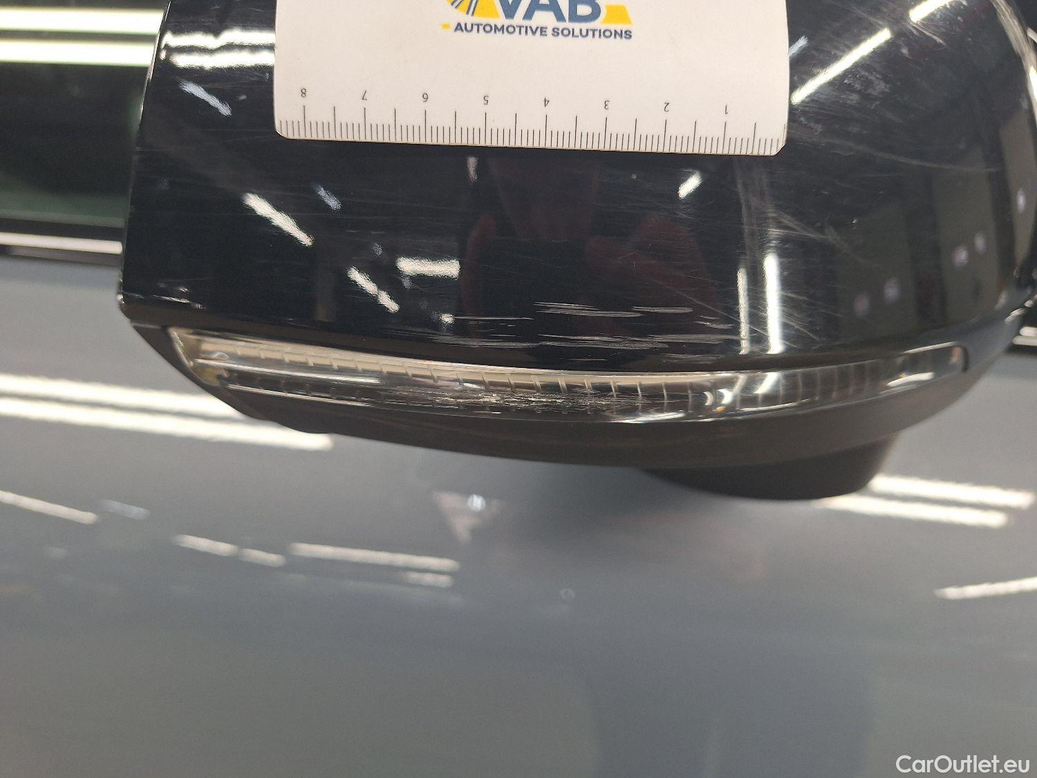  Volvo  XC 40 Volvo, XC40 '17 PHEV, Volvo XC40 T4 Recharge Geartronic R-Design 5d #5