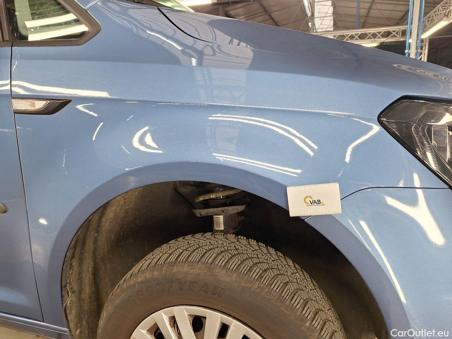  Volkswagen  Caddy VW,  '15, Volkswagen  1.4 TGi 81kW BMT Family 5d  #4