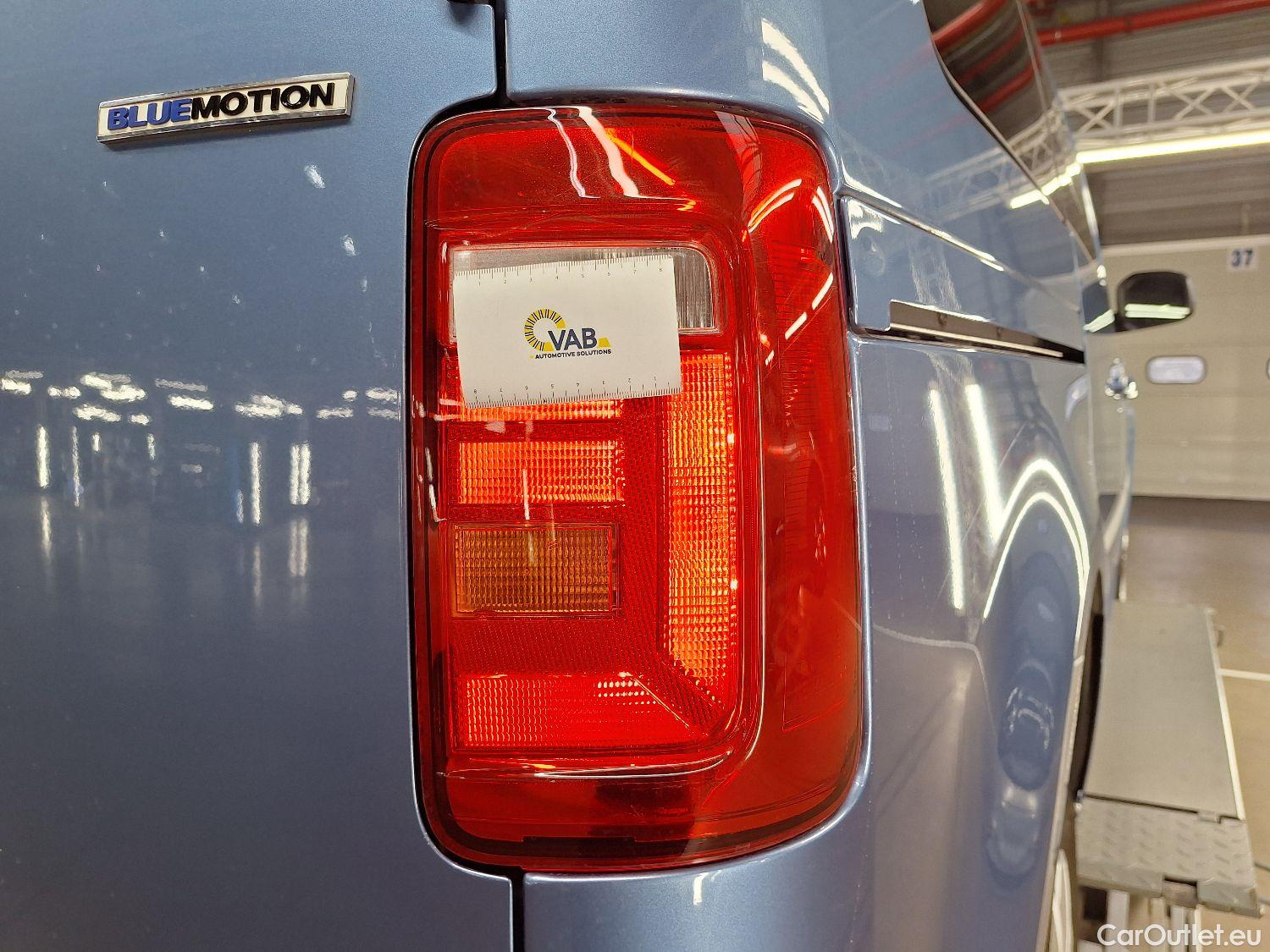  Volkswagen  Caddy VW,  '15, Volkswagen  1.4 TGi 81kW BMT Family 5d  #71