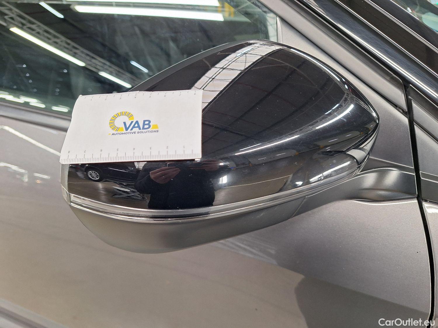  Peugeot  5008 Peugeot,  FL'20, Peugeot  1.5 BlueHDi 96kW S&S EAT8 GT 5d #29