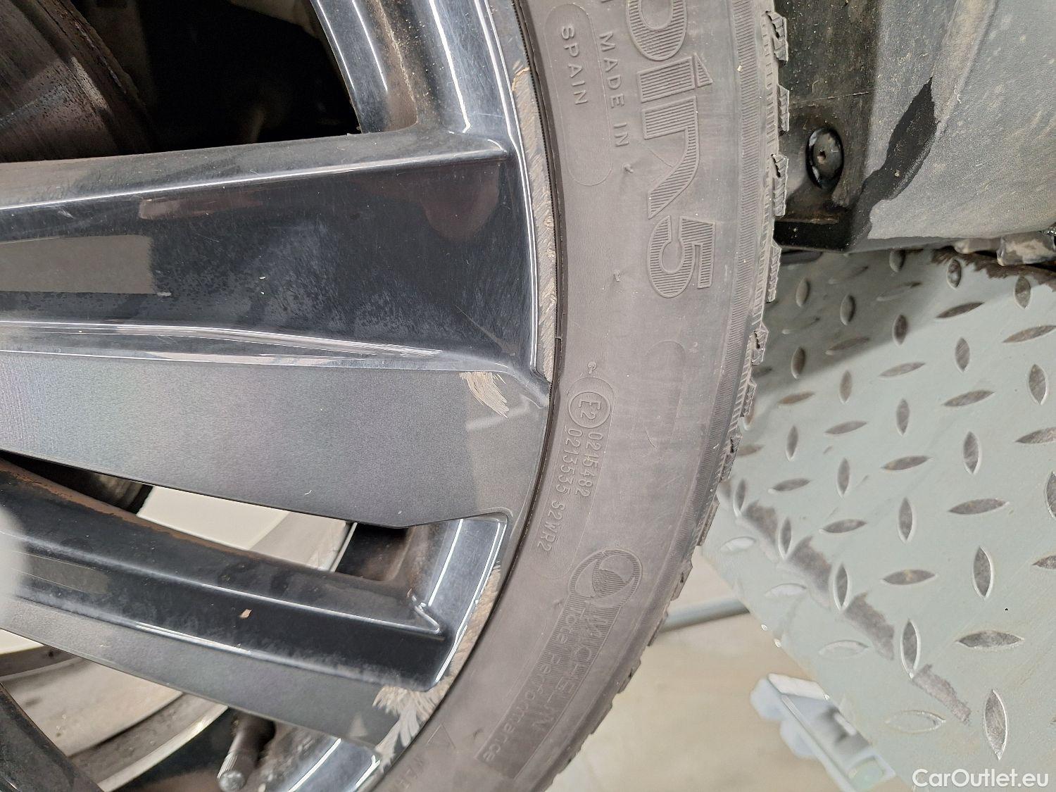  Peugeot  5008 Peugeot,  FL'20, Peugeot  1.5 BlueHDi 96kW S&S EAT8 GT 5d #8