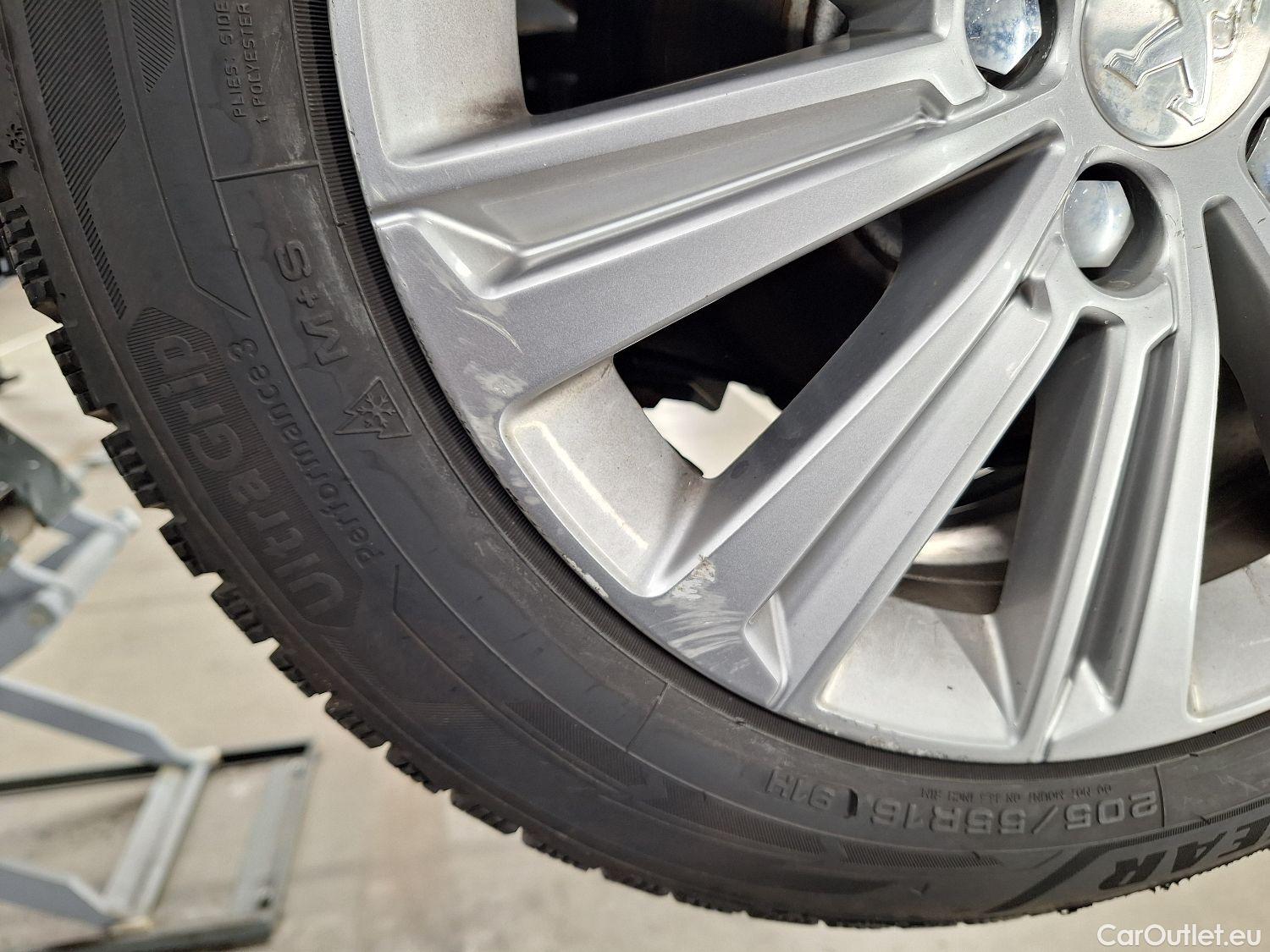  Peugeot  308 Peugeot,  SW FL'17, Peugeot  SW 1.5 BlueHDi 130 S&S EAT8 Allure 5d #21