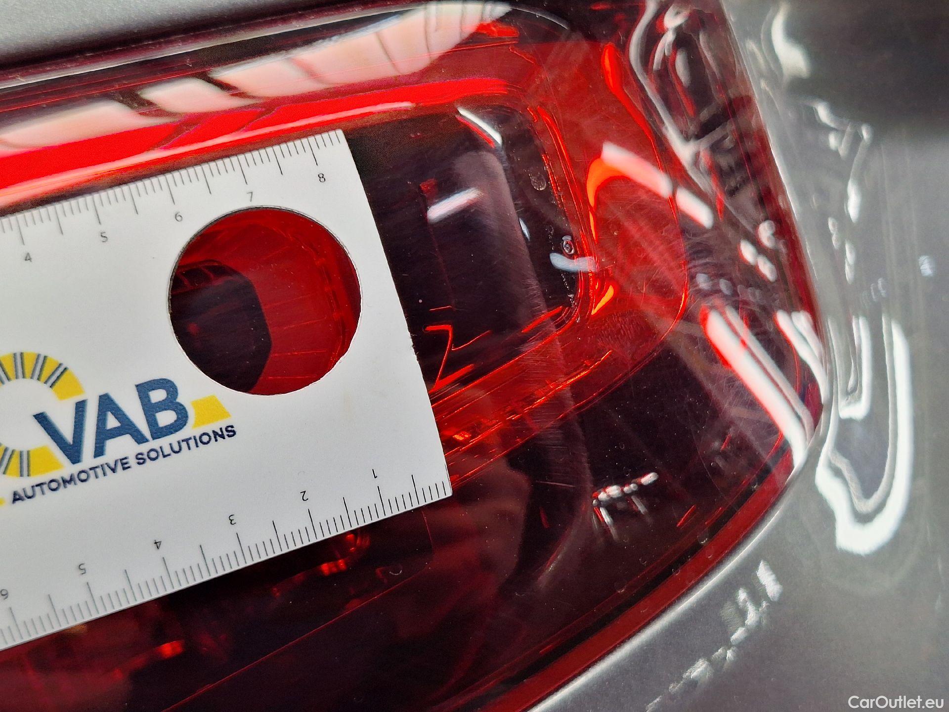  Mercedes  GLB Mercedes,  '19, Mercedes-Benz   180 d Business Solution 5d #10