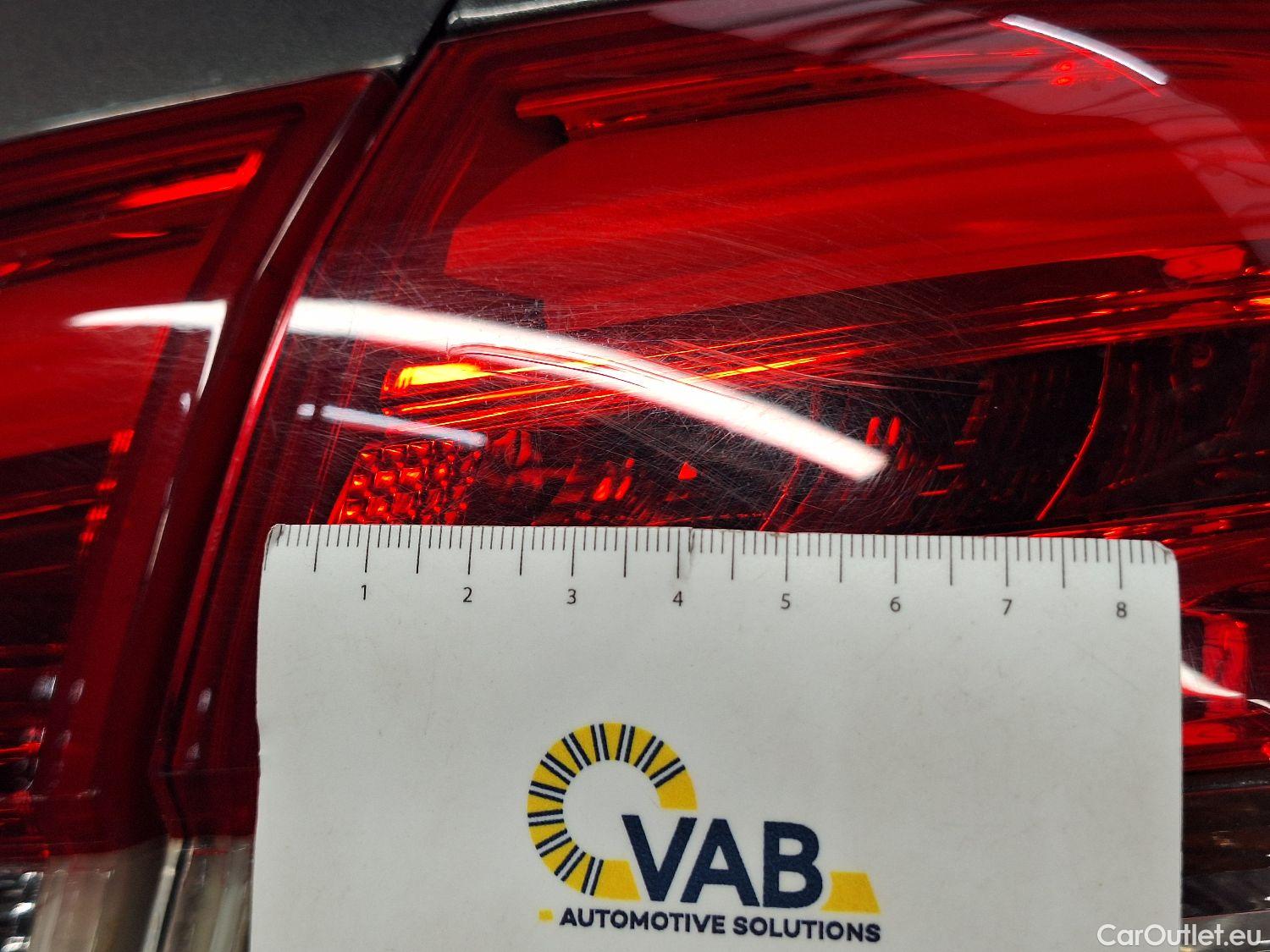  Peugeot  308 Peugeot,  SW FL'17, Peugeot  SW 1.5 BlueHDi 130 S&S EAT8 Allure 5d #77