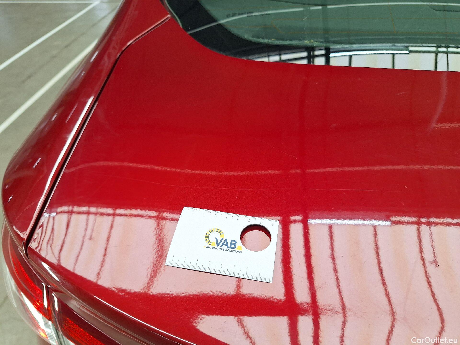  Ford  Mondeo Ford,  5d '14, Ford  2.0TDCi 110kW Vignale 4d #16