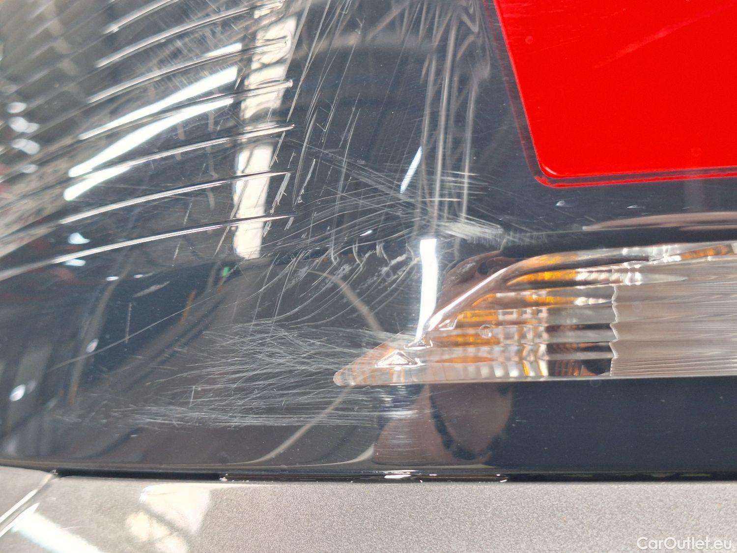  Peugeot  5008 Peugeot,  '16, Peugeot  1.5 BlueHDi 96kW S&S EAT8 GT Line 5d #32