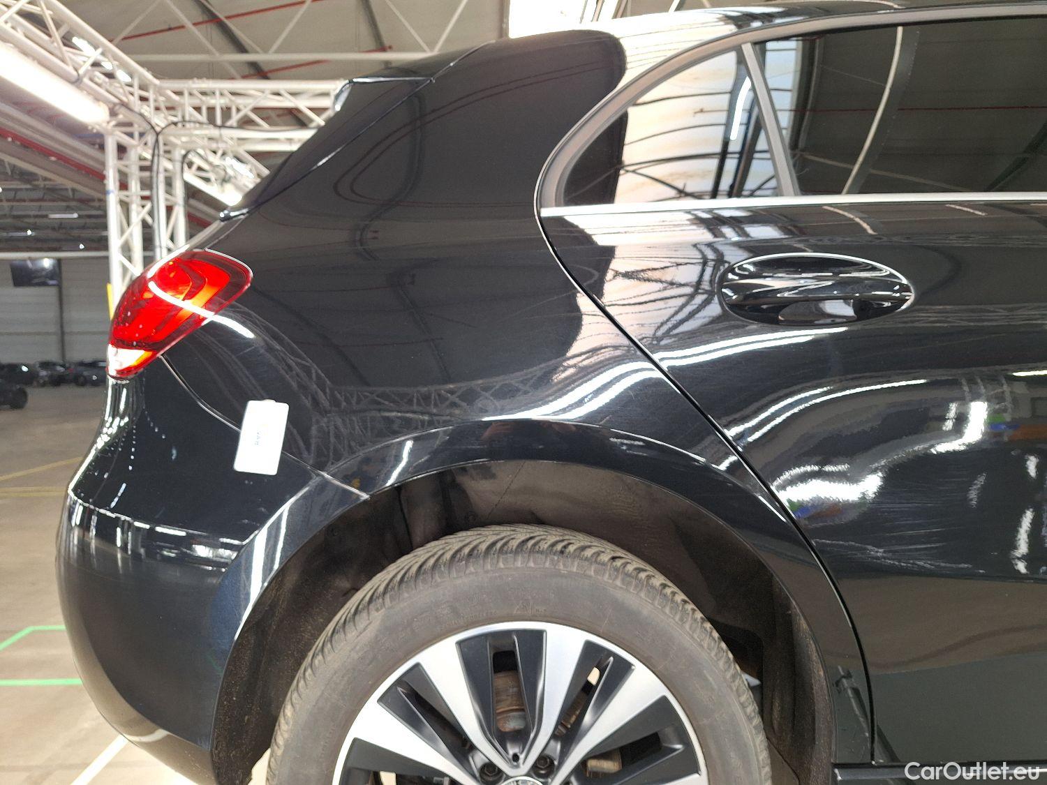  Mercedes  A-Klasse Mercedes, A-Class '18, Mercedes-Benz  A 180 d 5d #24