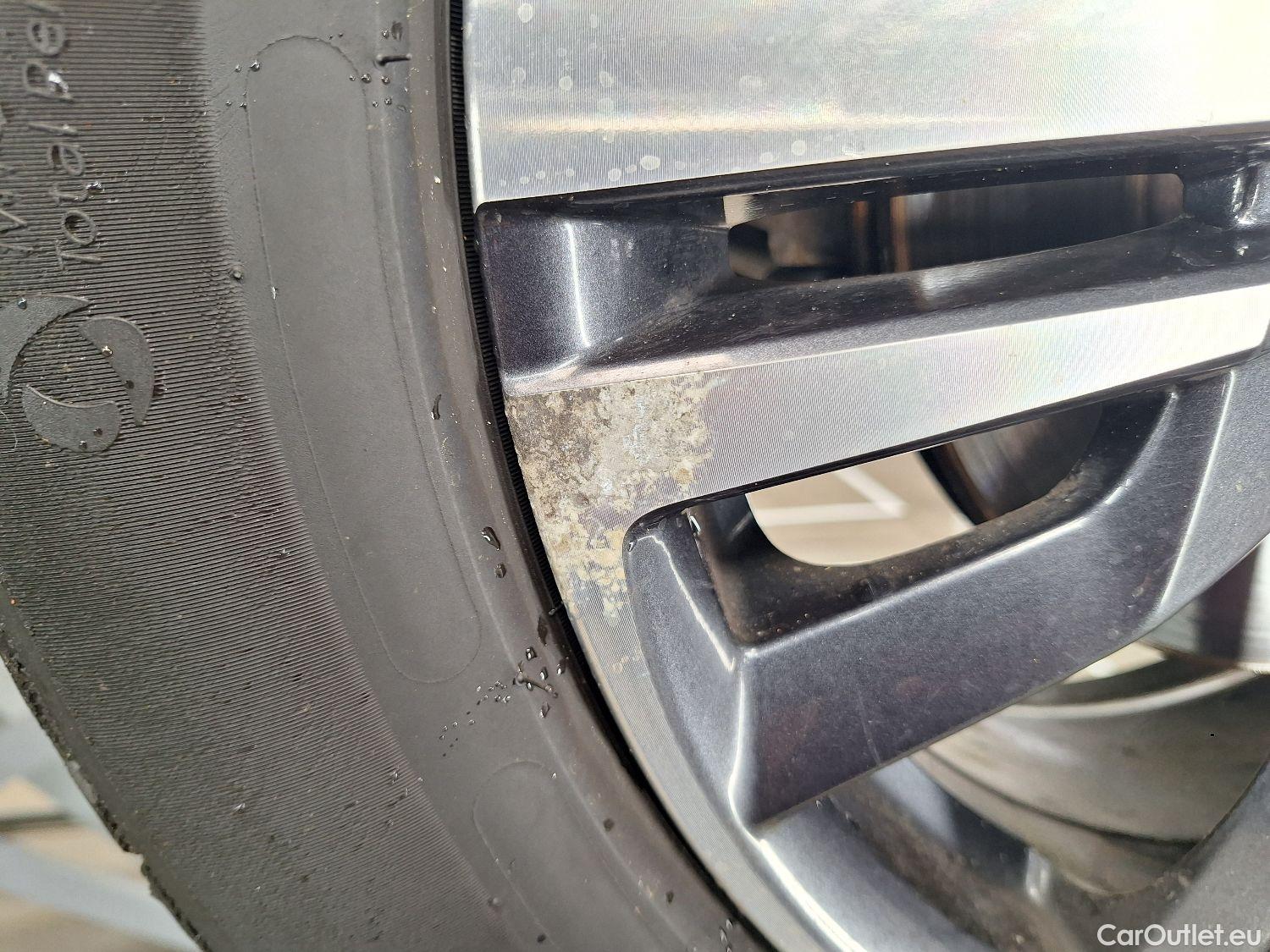  Peugeot  5008 Peugeot,  '16, Peugeot  1.5 BlueHDi 96kW S&S EAT8 GT Line 5d #3