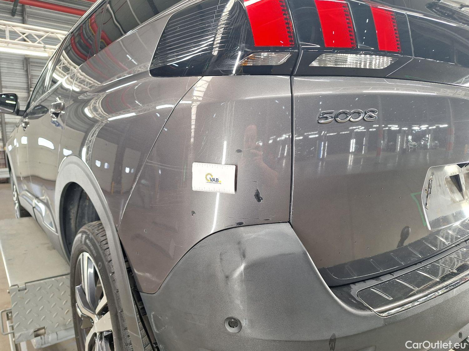  Peugeot  5008 Peugeot,  '16, Peugeot  1.5 BlueHDi 96kW S&S EAT8 GT Line 5d #19