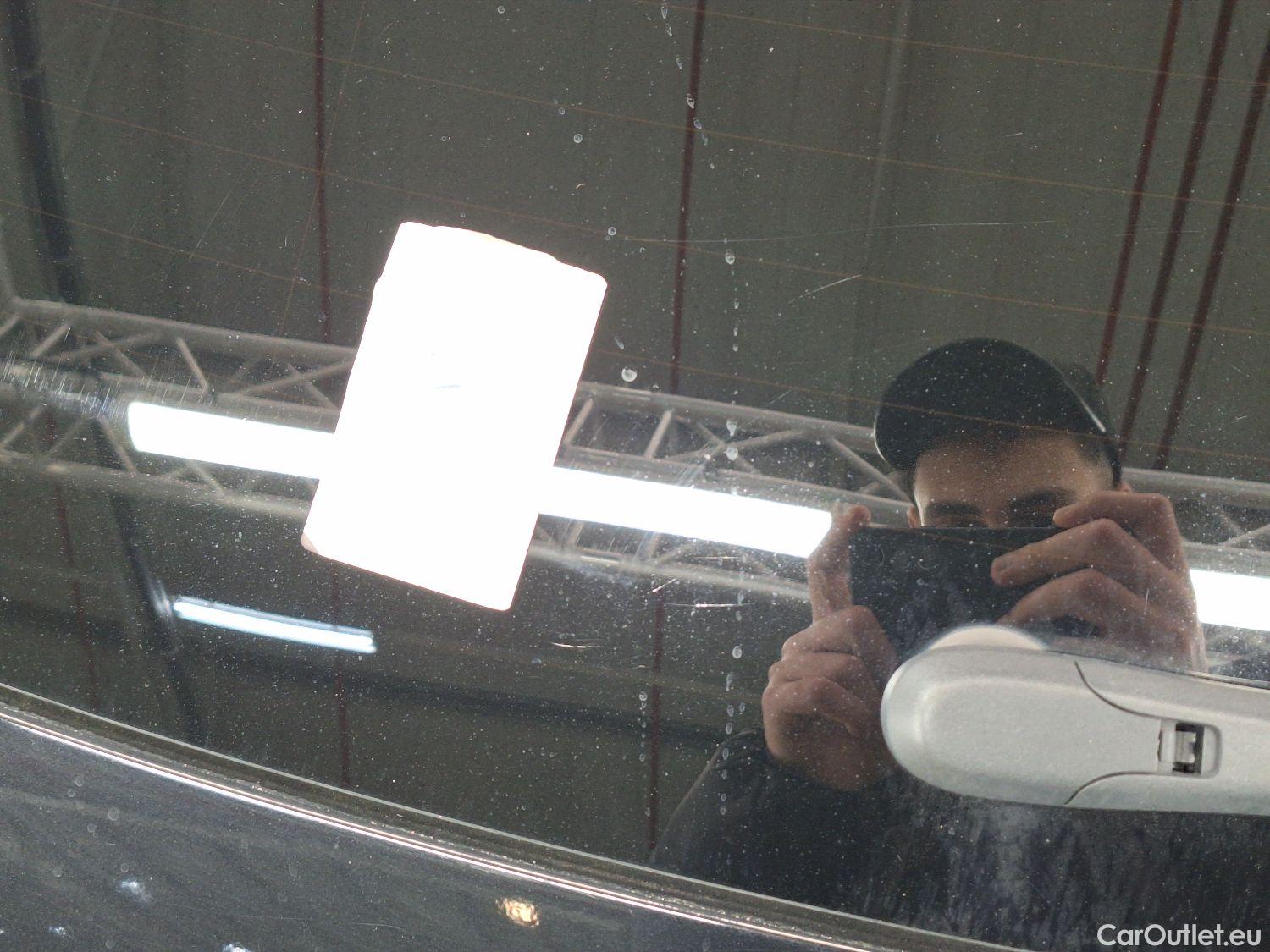  Mercedes  A-Klasse Mercedes, A-Class '18, Mercedes-Benz  A 180 d 5d #38