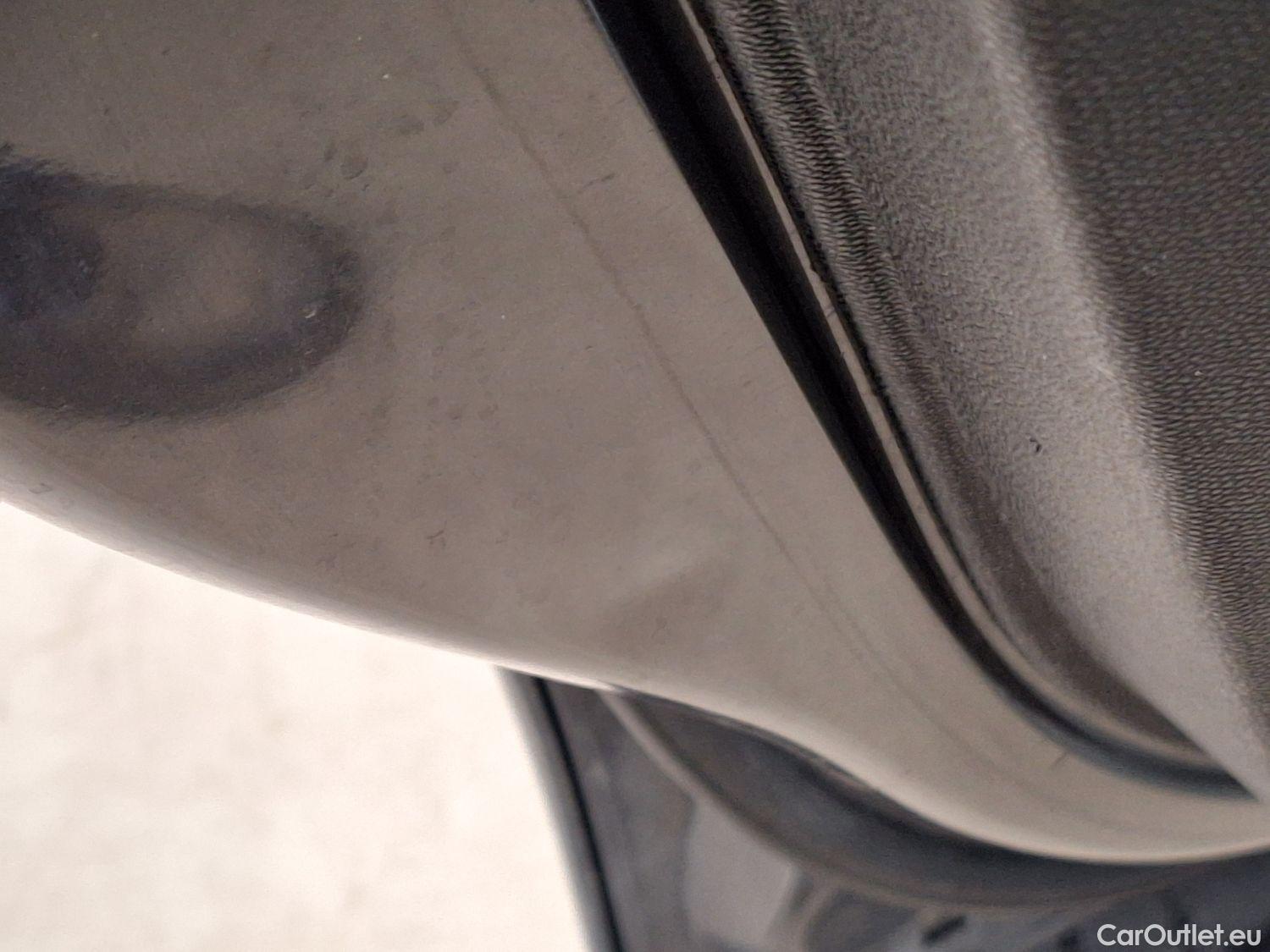  Peugeot  5008 Peugeot,  '16, Peugeot  1.5 BlueHDi 96kW S&S EAT8 GT Line 5d #54