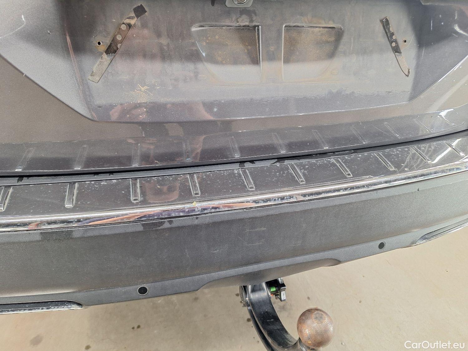  Peugeot  5008 Peugeot,  '16, Peugeot  1.5 BlueHDi 96kW S&S EAT8 GT Line 5d #21