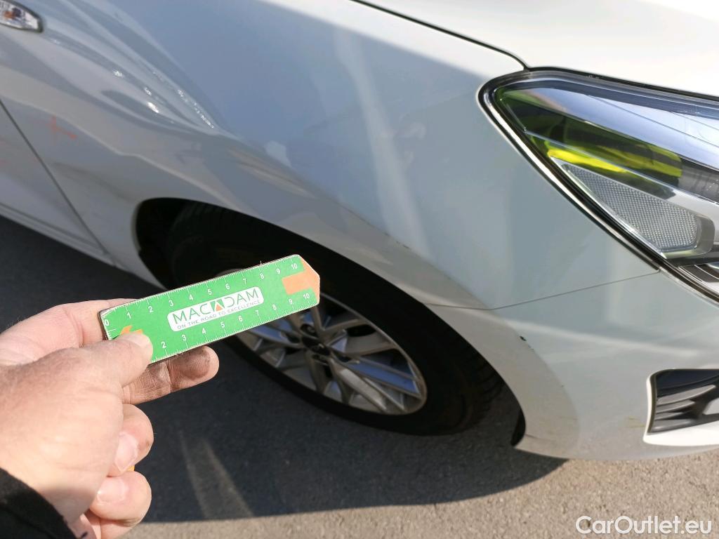  KIA  Rio KIA  / 2020 / 5P / berlina con portón 1.2 DPi 62kW (84CV) Concept #2