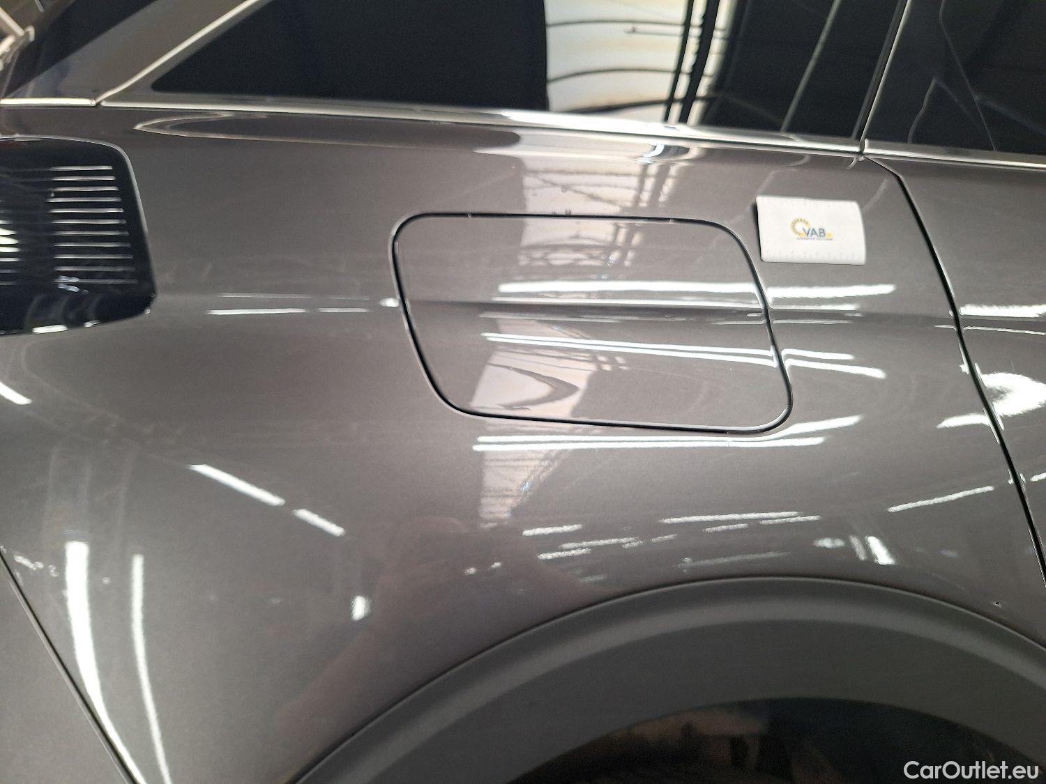  Peugeot  5008 Peugeot,  '16, Peugeot  1.5 BlueHDi 96kW S&S EAT8 GT Line 5d #15