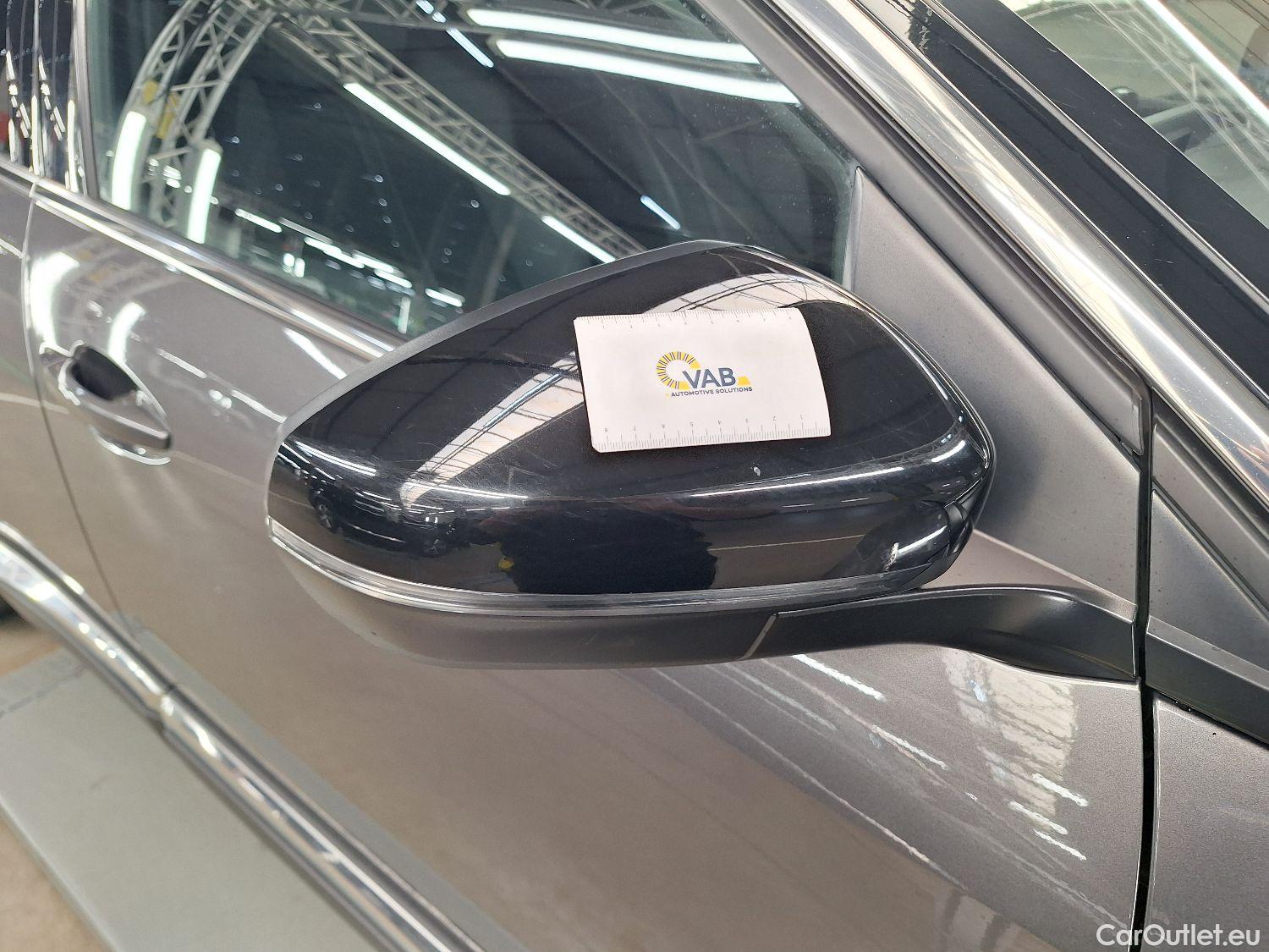  Peugeot  5008 Peugeot,  '16, Peugeot  1.5 BlueHDi 96kW S&S EAT8 GT Line 5d #46