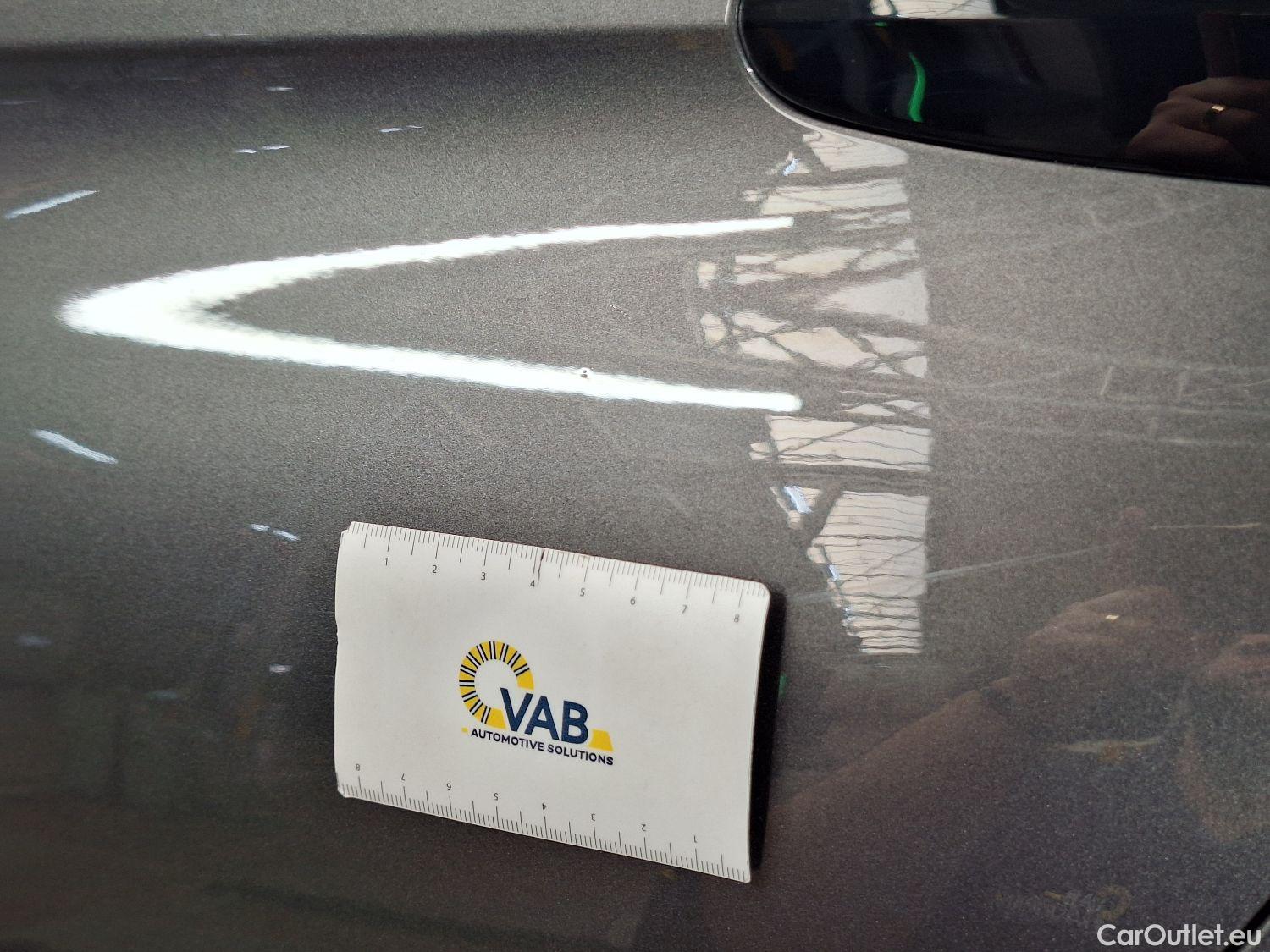  Peugeot  5008 Peugeot,  '16, Peugeot  1.5 BlueHDi 96kW S&S EAT8 GT Line 5d #26