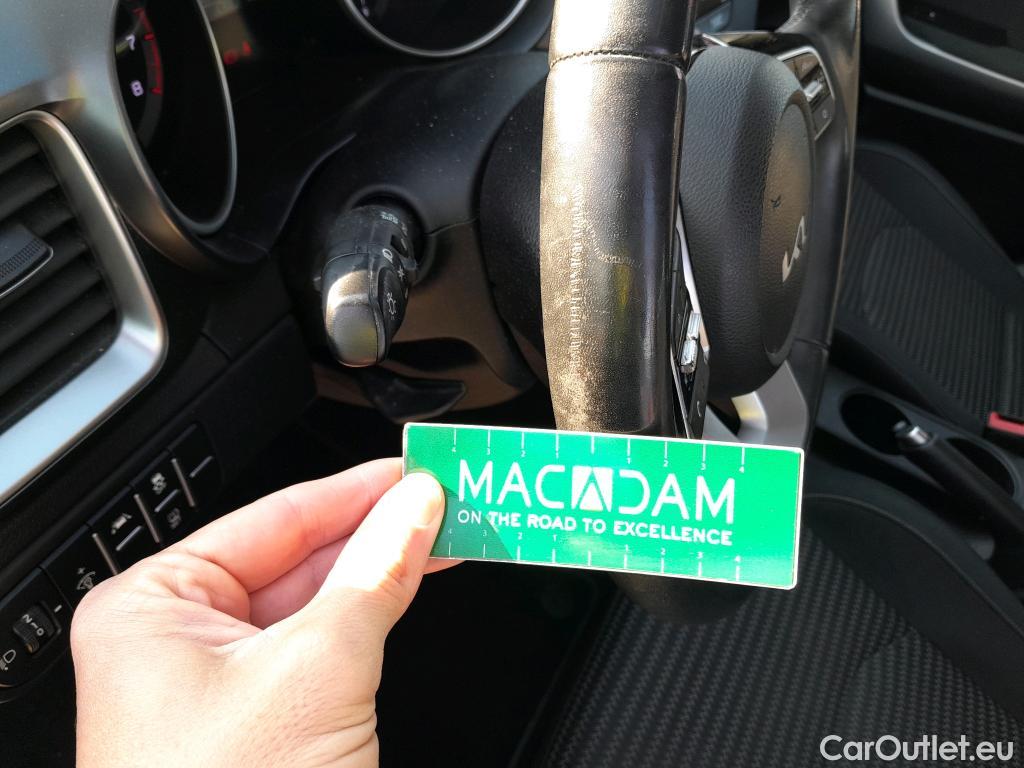  KIA  XCeed KIA  1.5 MHEV iMT Drive 118kW (160CV) #14