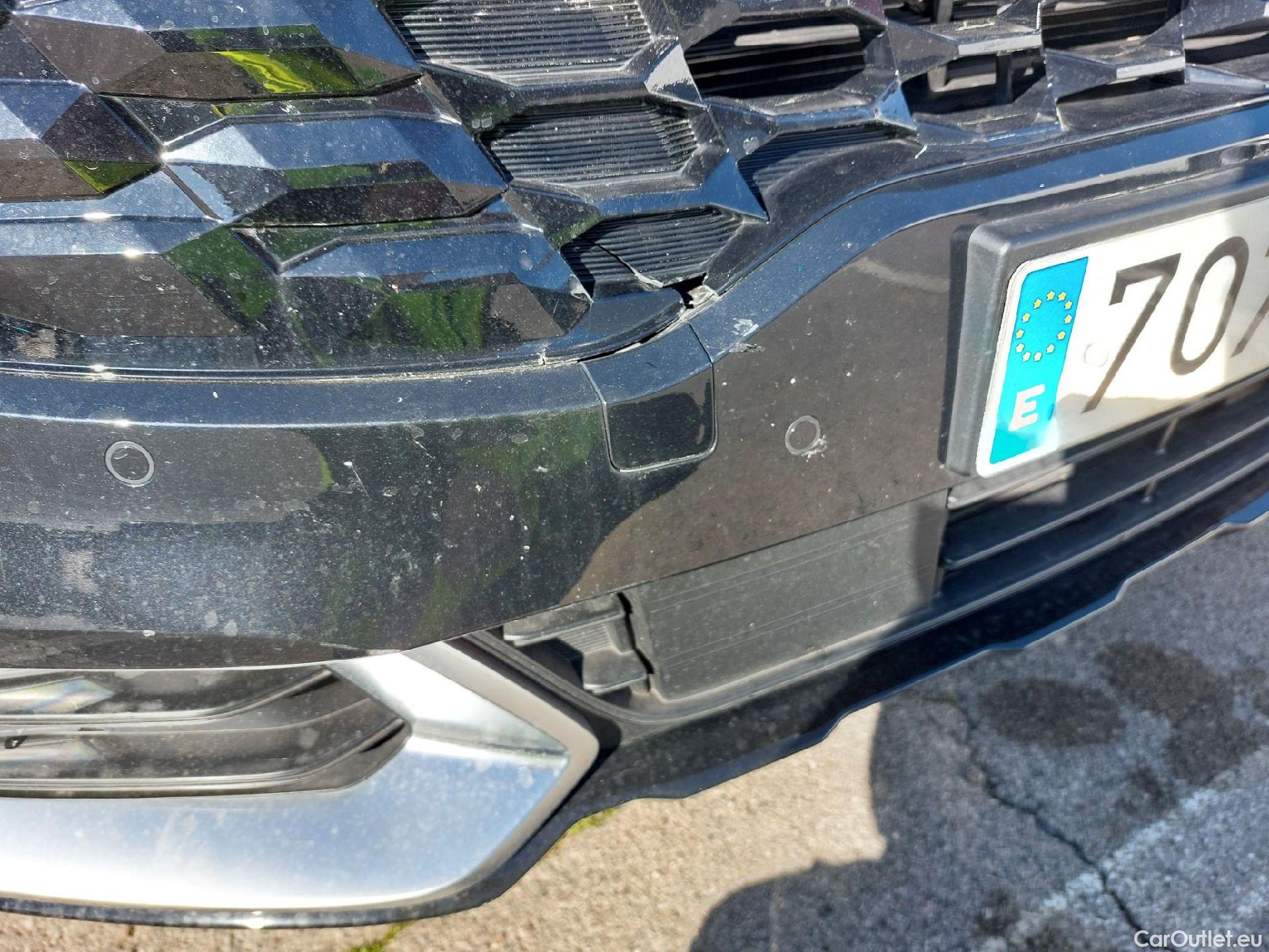  KIA  Sportage KIA  / 2022 / 5P / todoterreno 1.6 T-GDi HEV 171kW (230CV) Tech 4X2 #4