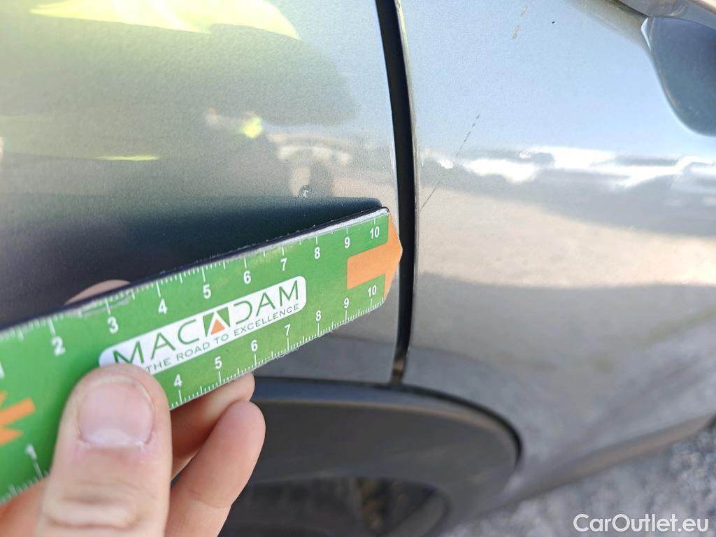  KIA  XCeed KIA  1.0 T-GDi Drive 88kW (120CV) #8