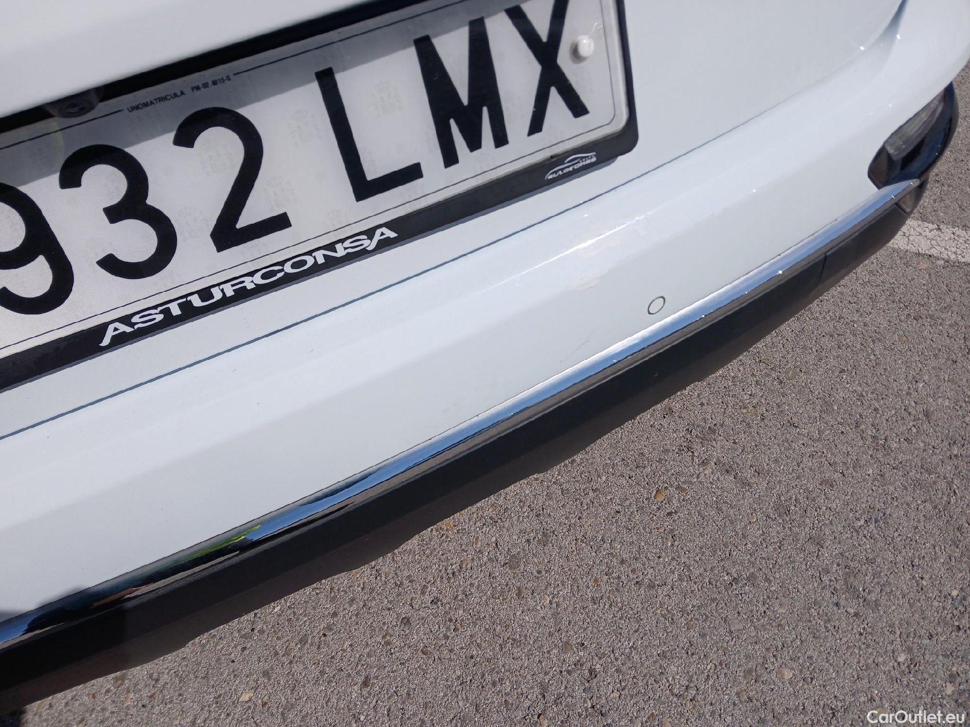  KIA  Sportage KIA  / 2018 / 5P / todoterreno 1.6 MHEV Business 100kW (136CV) 4x2 #18