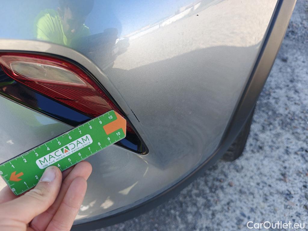  KIA  XCeed KIA  1.0 T-GDi Drive 88kW (120CV) #32