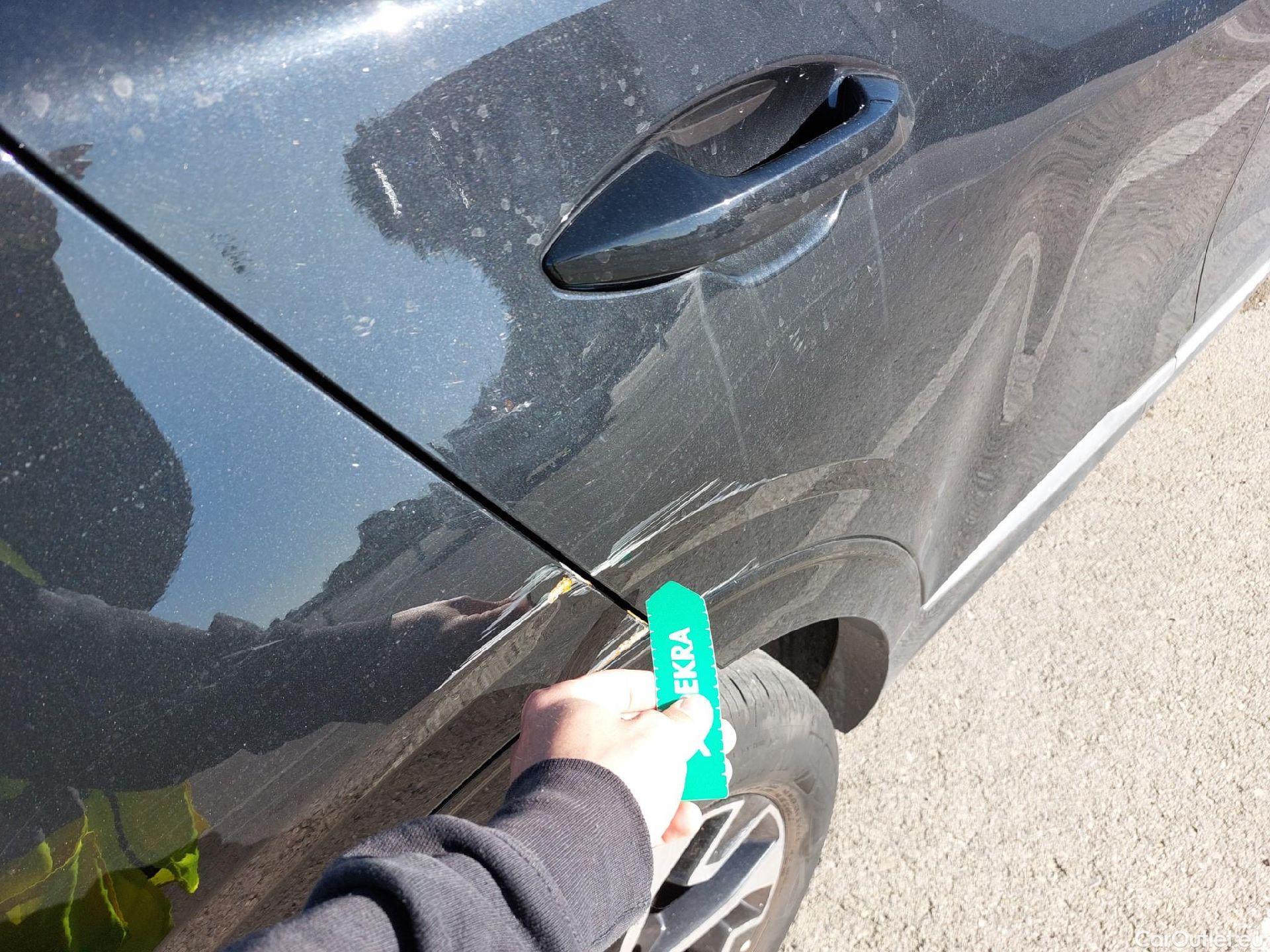  KIA  Sportage KIA  / 2022 / 5P / todoterreno 1.6 T-GDi HEV 171kW (230CV) Tech 4X2 #19