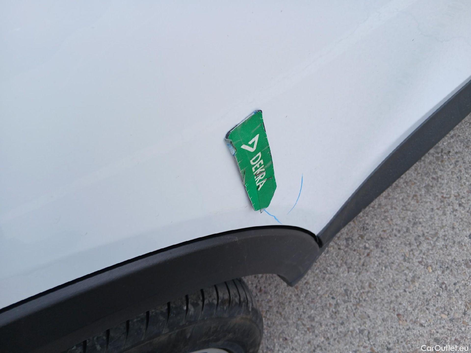  KIA  XCeed KIA  1.5 MHEV iMT Tech 118kW (160CV) #25