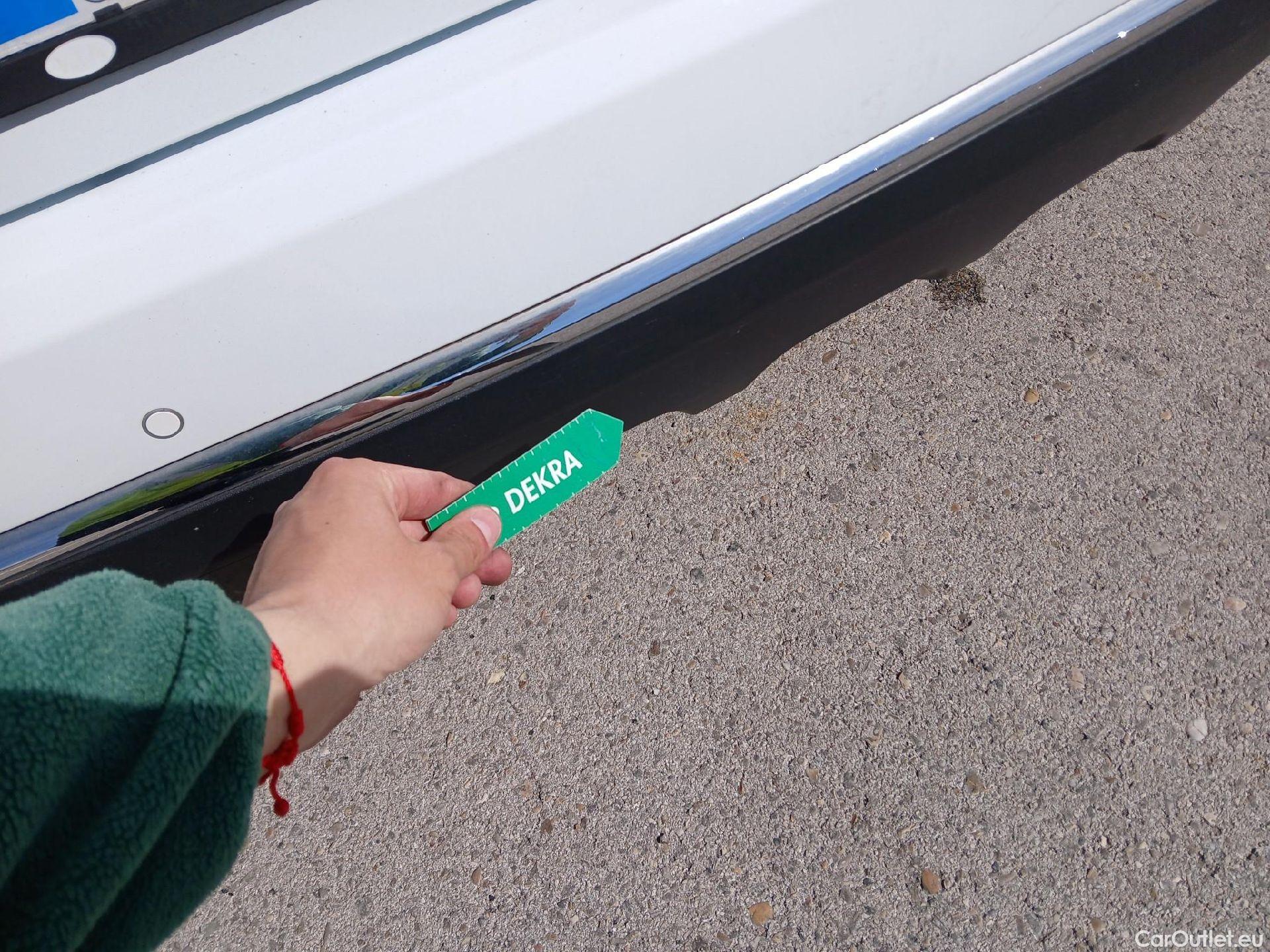  KIA  Sportage KIA  / 2018 / 5P / todoterreno 1.6 MHEV Business 100kW (136CV) 4x2 #16