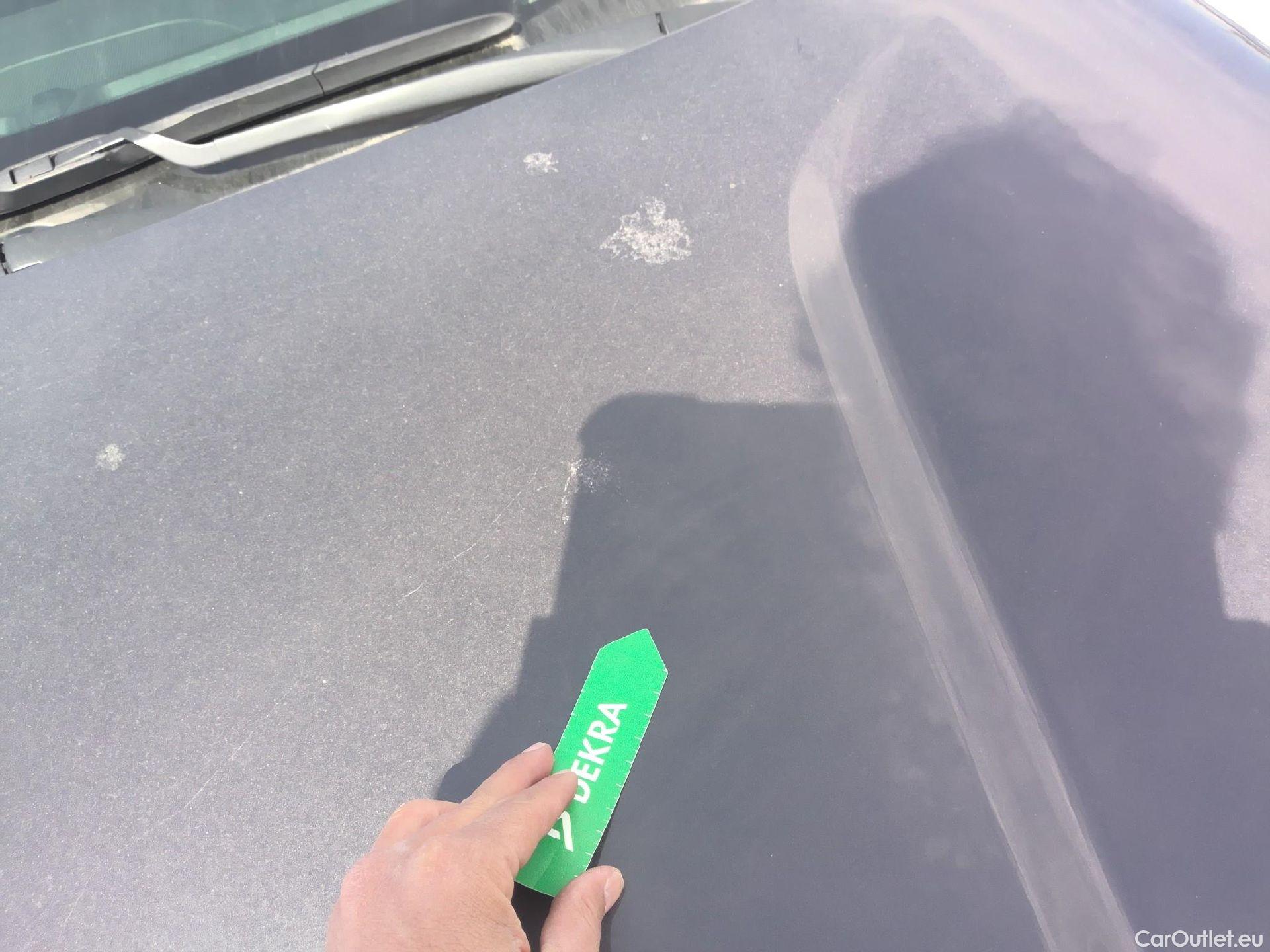  KIA  Niro KIA  / 2019 / 5P / crossover 1.6 GDi HEV 104kW (141CV) Drive #13