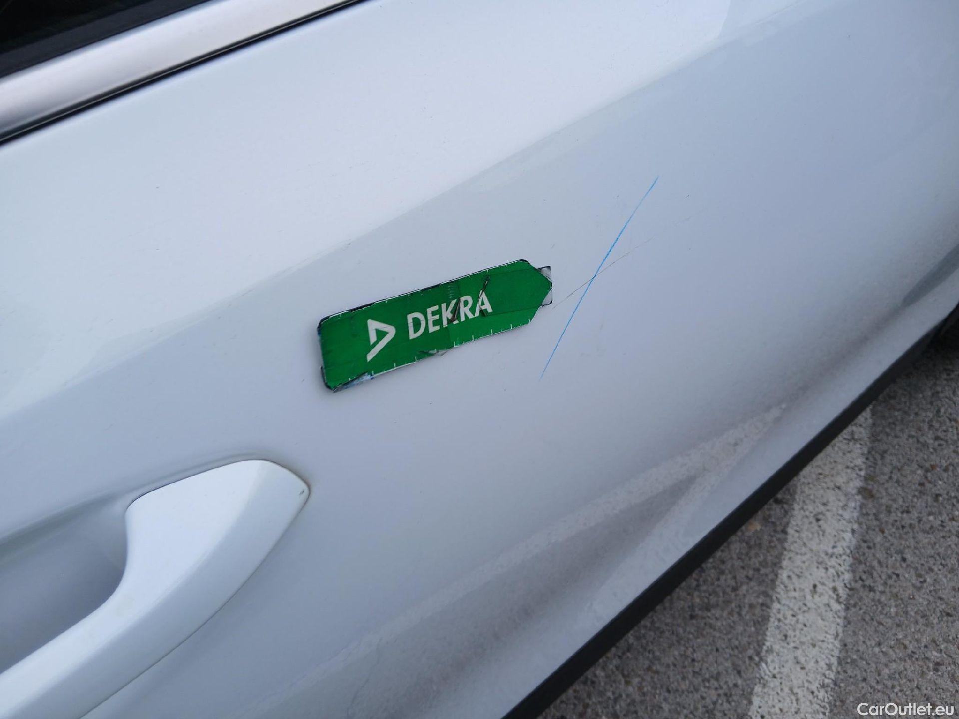  KIA  XCeed KIA  1.5 MHEV iMT Tech 118kW (160CV) #27