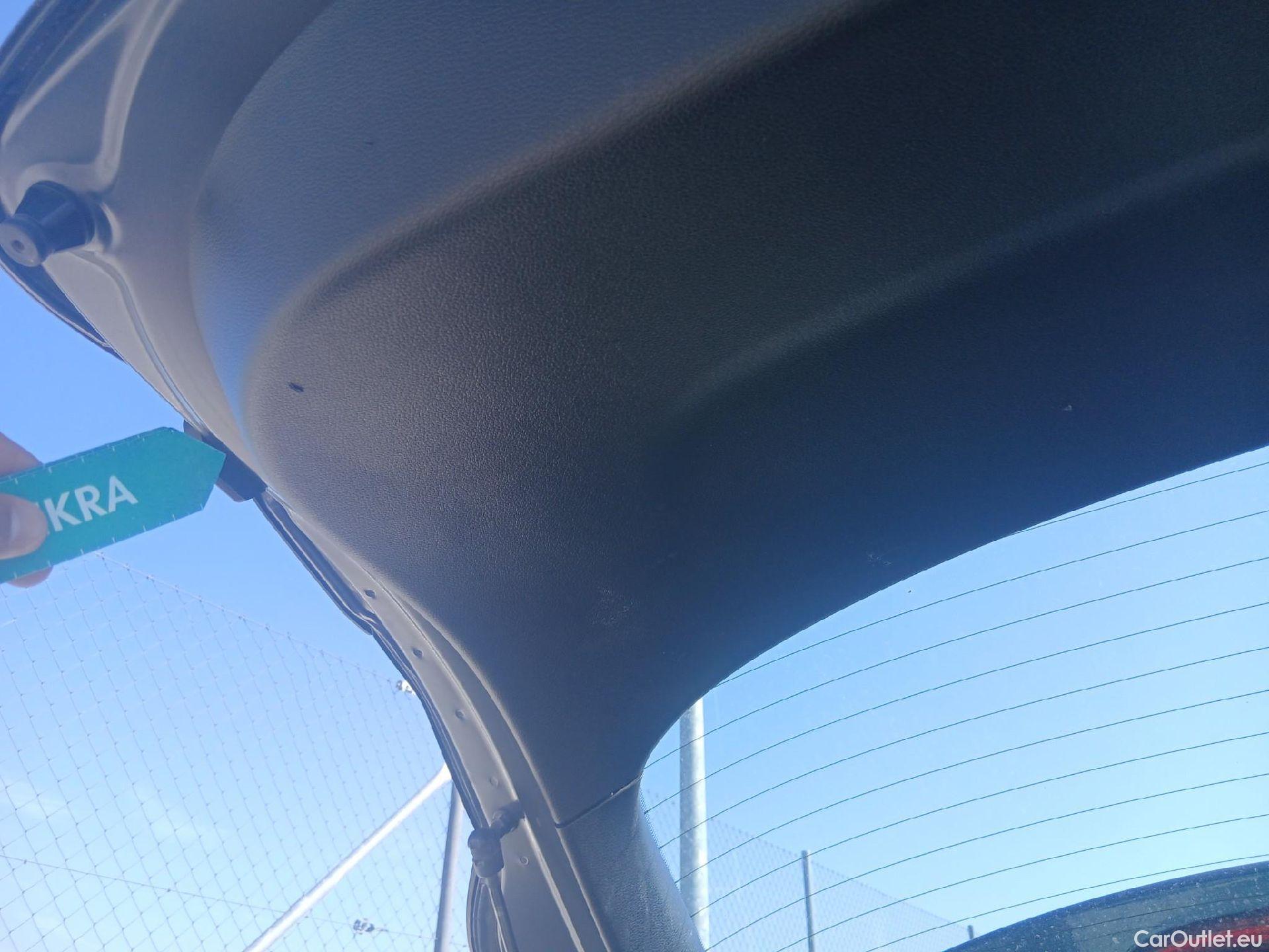  KIA  XCeed KIA   1.6 GDi PHEV 104kW (141CV) eDrive (AC) #3