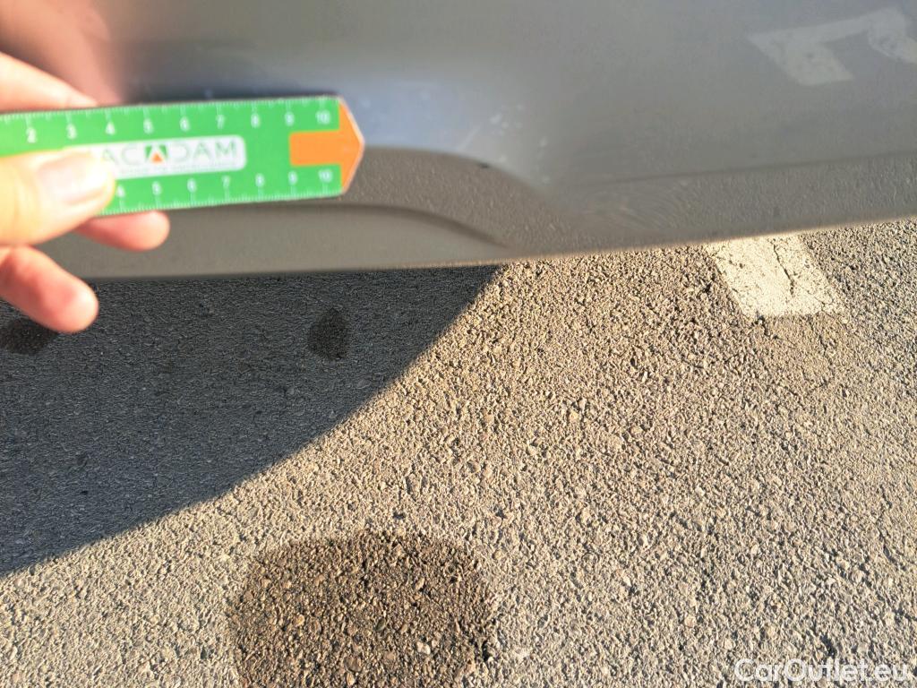  KIA  Sportage KIA  / 2022 / 5P / todoterreno 1.6 T-GDi 110kW (150CV) Drive 4x2 #4