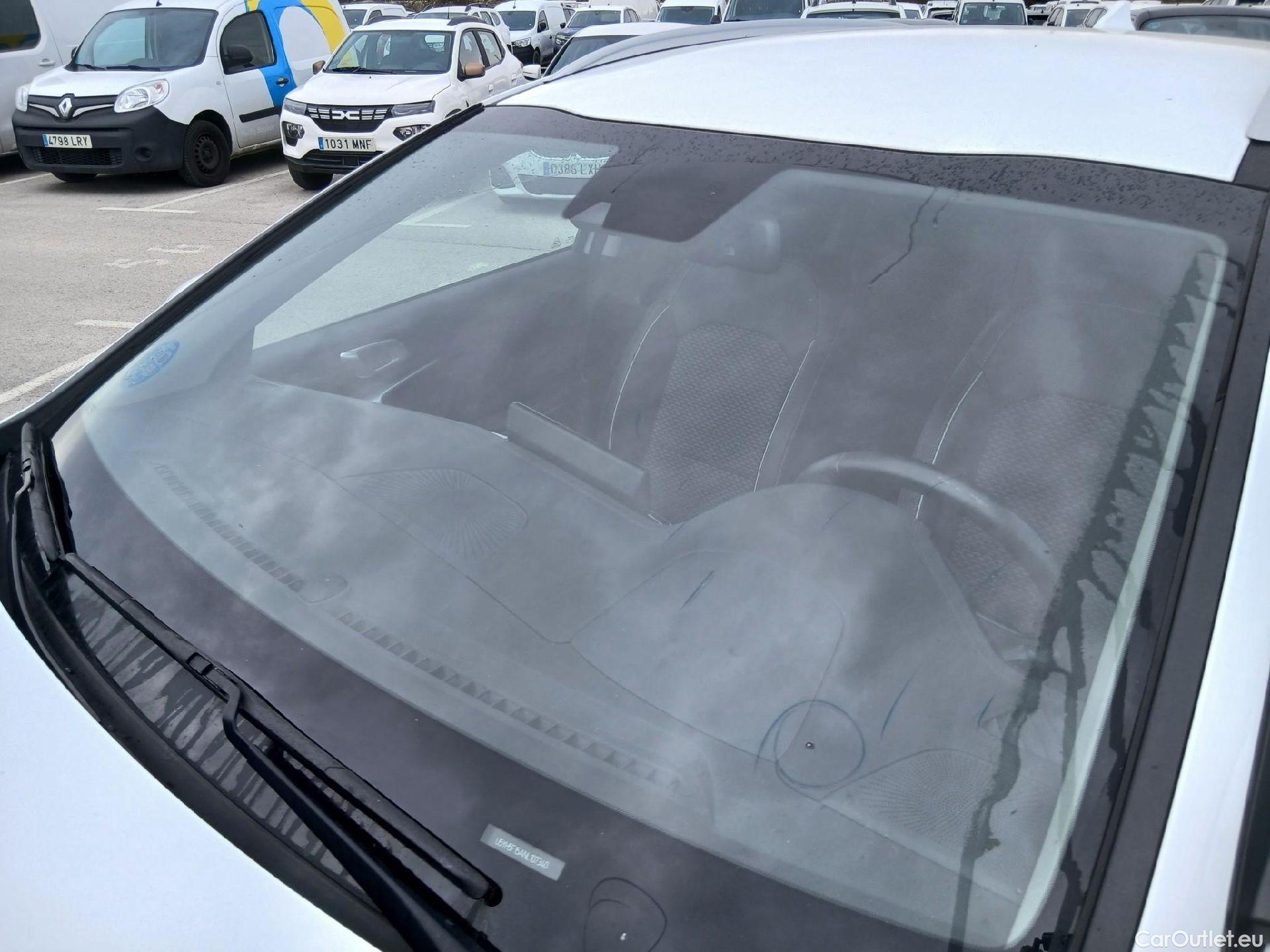  KIA  XCeed KIA  1.5 MHEV iMT Tech 118kW (160CV) #2