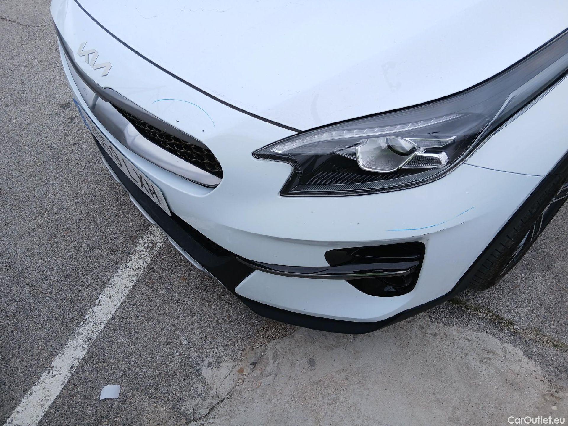  KIA  XCeed KIA  1.5 MHEV iMT Tech 118kW (160CV) #5