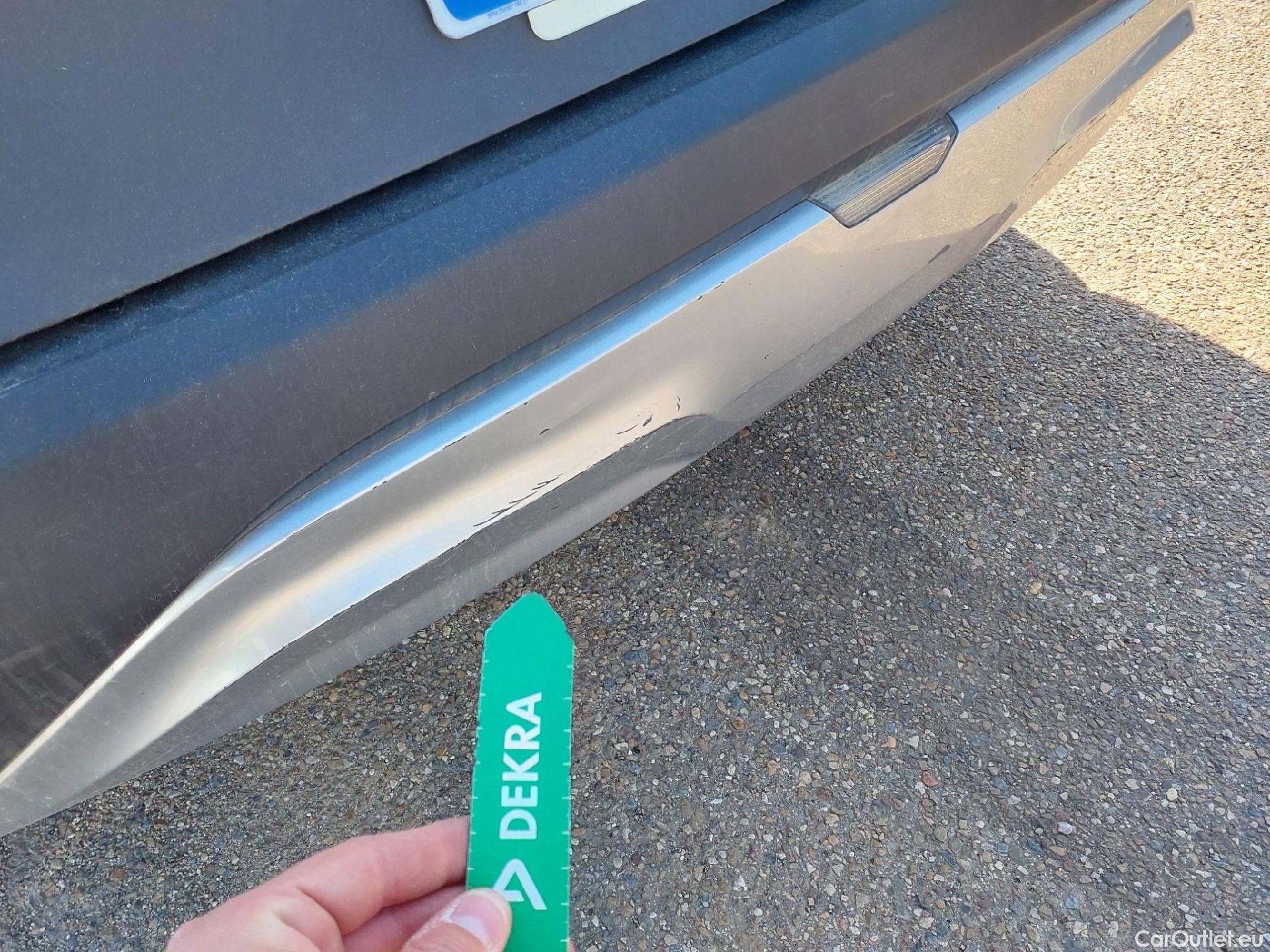  KIA  Sportage KIA  / 2022 / 5P / todoterreno 1.6 T-GDi 110kW (150CV) Concept 4x2 #3