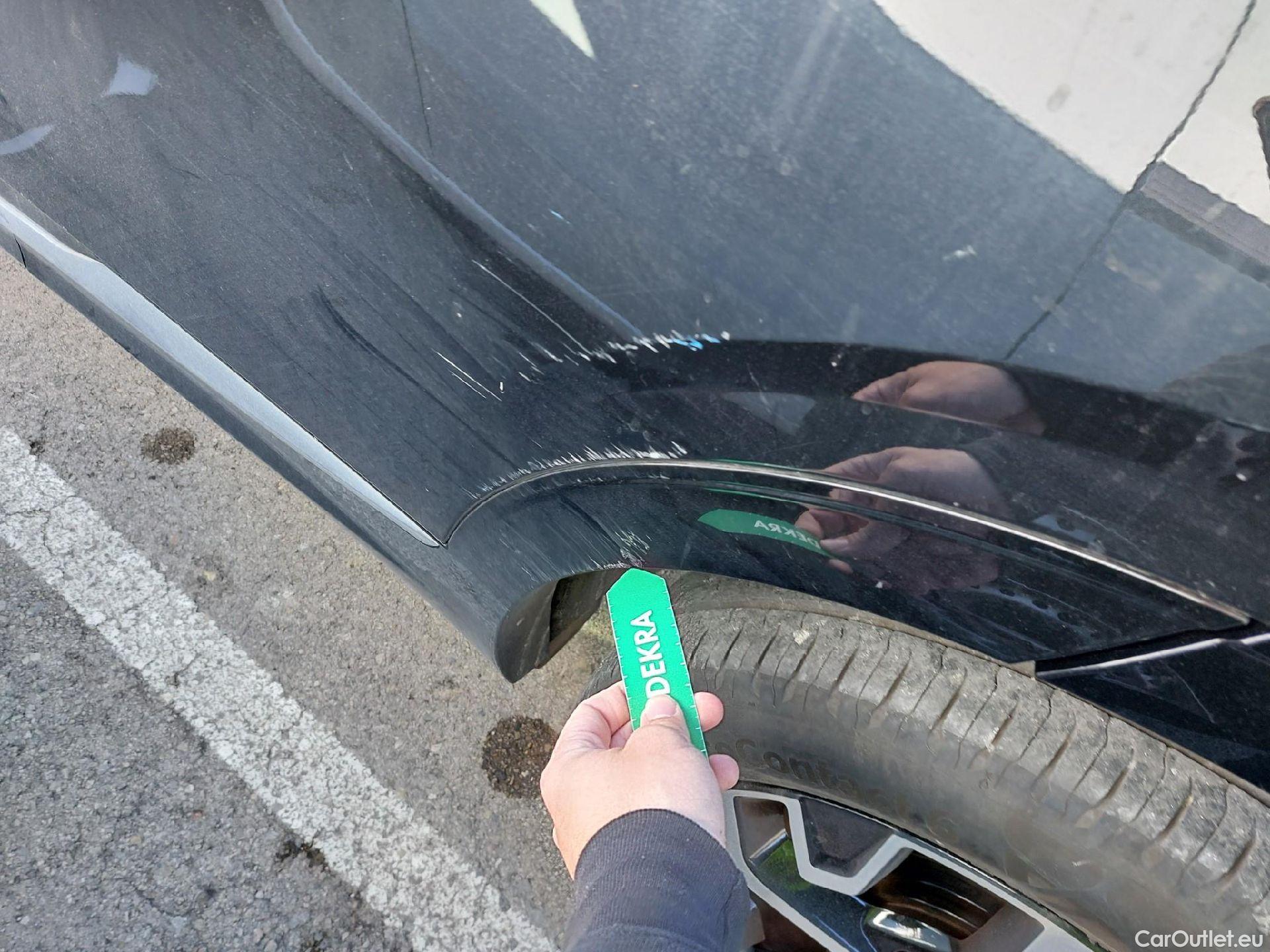  KIA  Sportage KIA  / 2022 / 5P / todoterreno 1.6 T-GDi HEV 171kW (230CV) Tech 4X2 #9