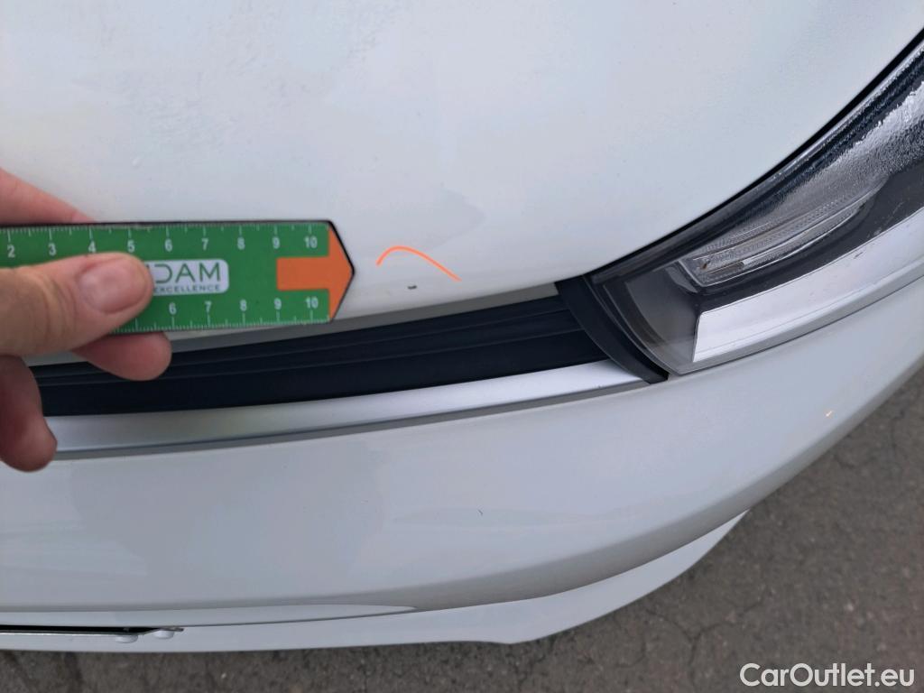  KIA  Rio KIA  / 2020 / 5P / berlina con portón 1.2 DPi 62kW (84CV) Concept #28