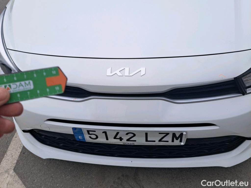  KIA  Rio KIA  / 2020 / 5P / berlina con portón 1.2 DPi 62kW (84CV) Concept #27