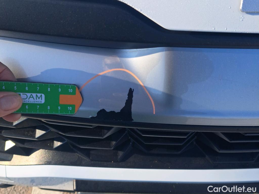  KIA  Sportage KIA  / 2022 / 5P / todoterreno 1.6 T-GDi 110kW (150CV) Drive 4x2 #17