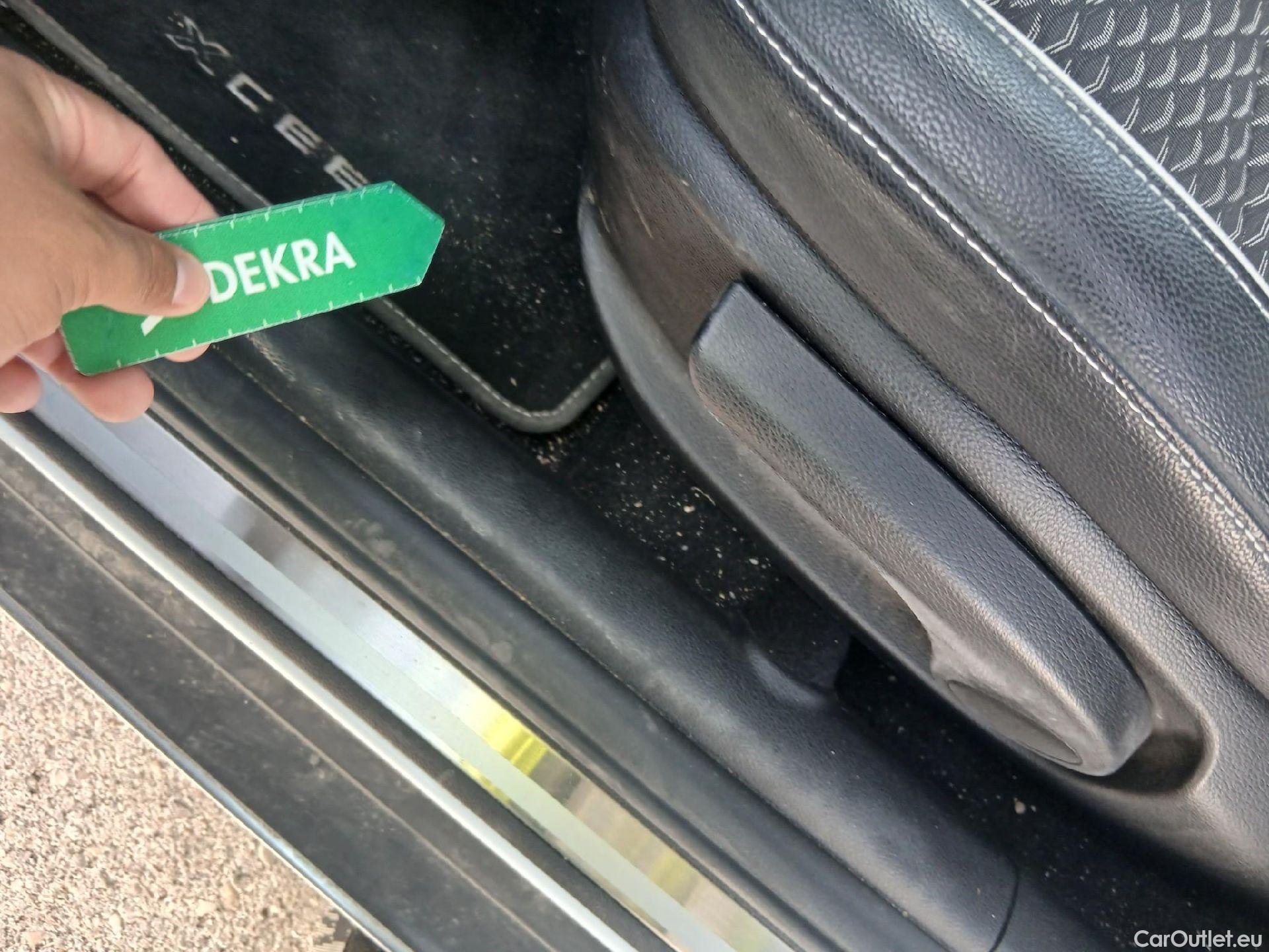  KIA  XCeed KIA  1.6 MHEV Tech 100kW (136CV) DCT #5