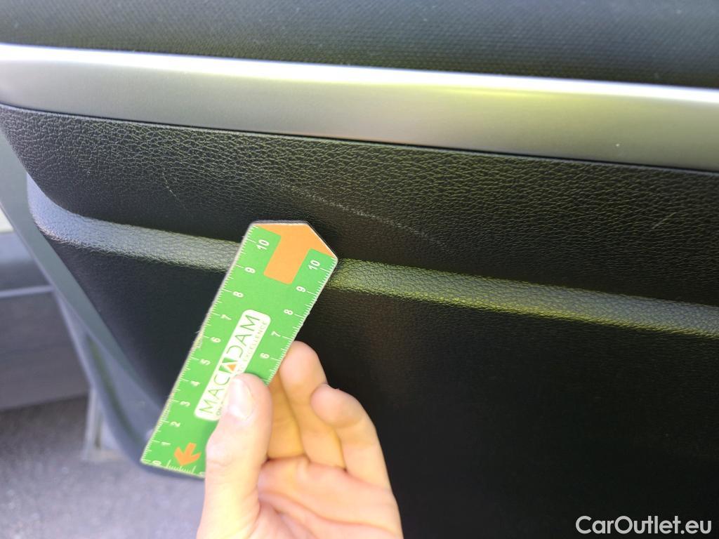  KIA  XCeed KIA  1.0 T-GDi Drive 88kW (120CV) #28