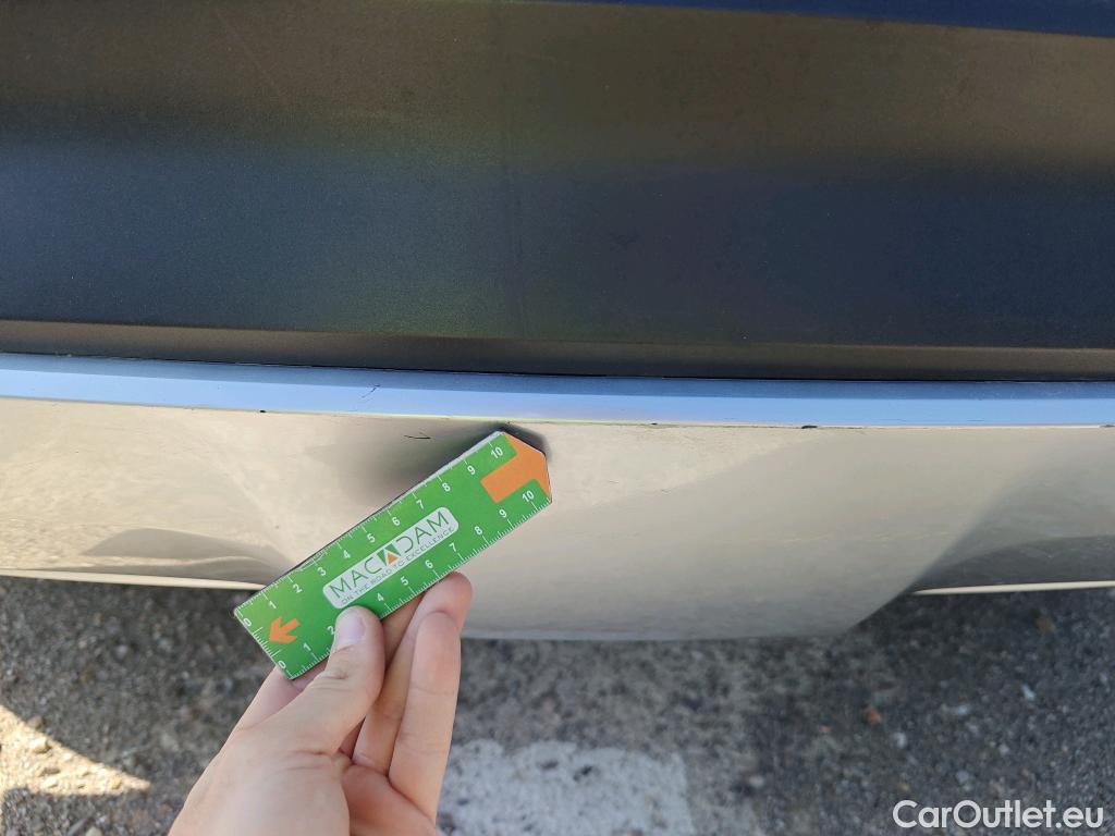  KIA  XCeed KIA  1.0 T-GDi Drive 88kW (120CV) #24