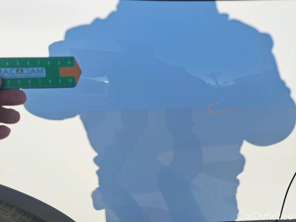  KIA  Sportage KIA  / 2022 / 5P / todoterreno 1.6 T-GDi 110kW (150CV) Drive 4x2 #13