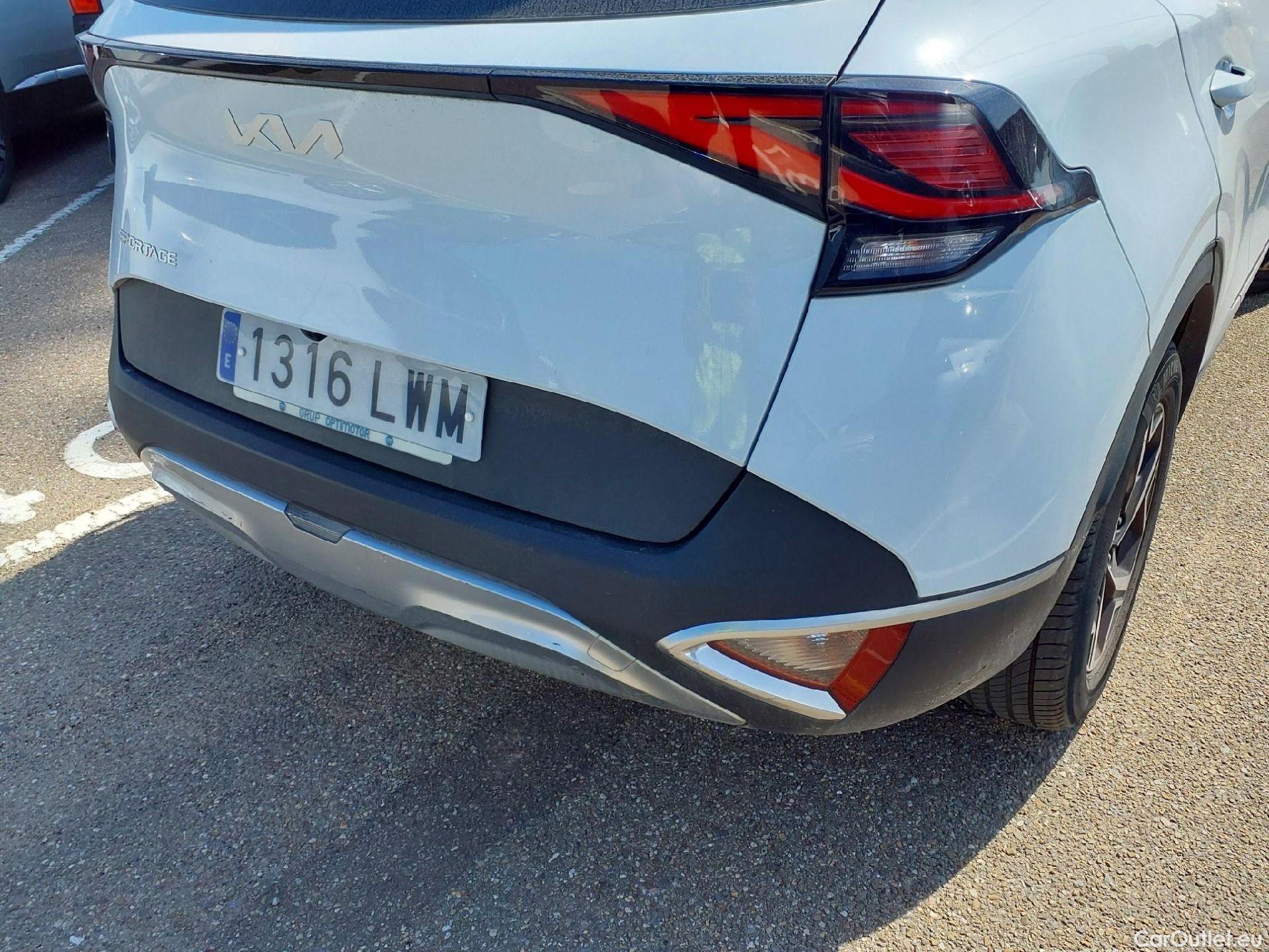  KIA  Sportage KIA  / 2022 / 5P / todoterreno 1.6 T-GDi 110kW (150CV) Concept 4x2 #9