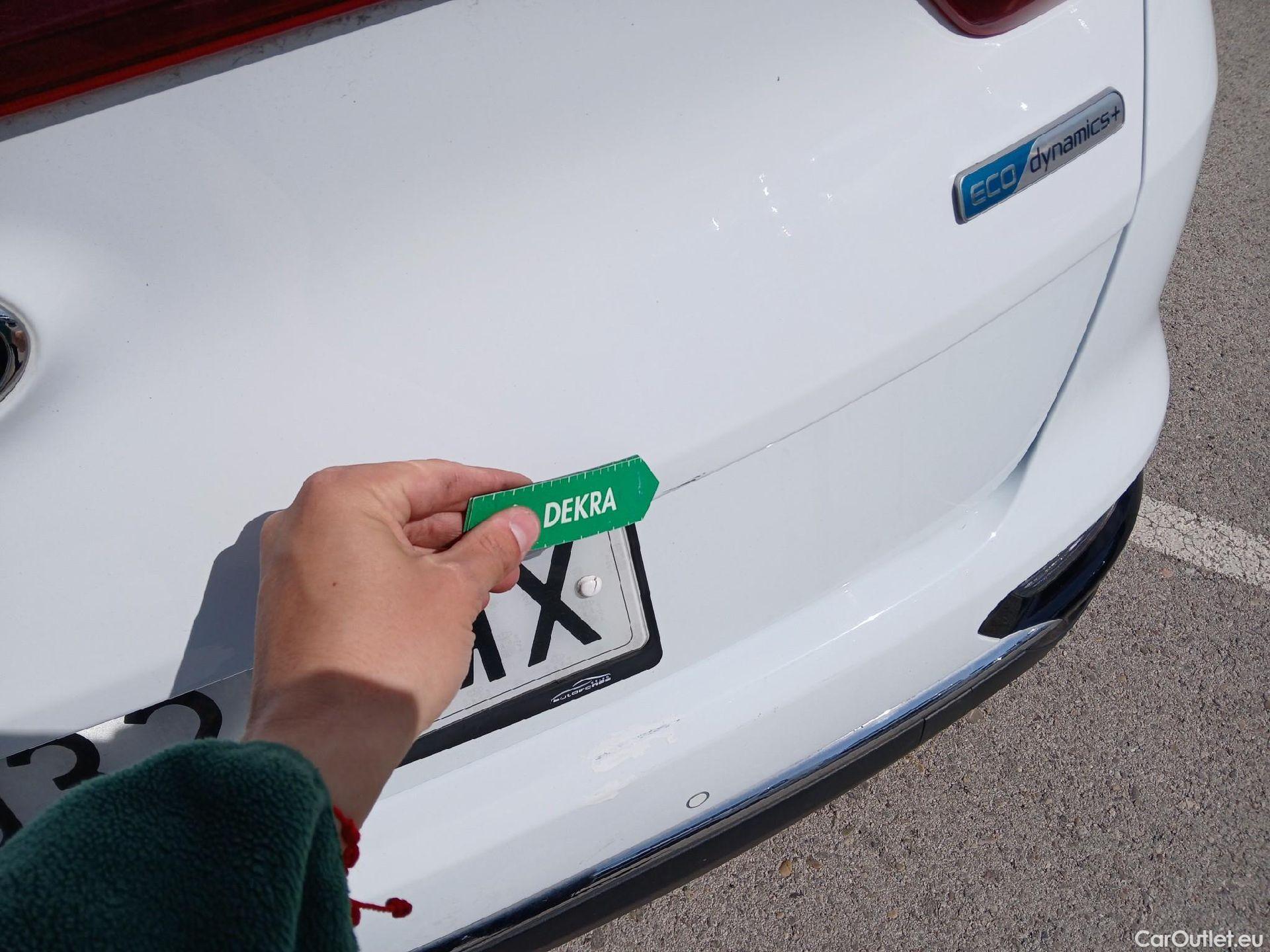  KIA  Sportage KIA  / 2018 / 5P / todoterreno 1.6 MHEV Business 100kW (136CV) 4x2 #19