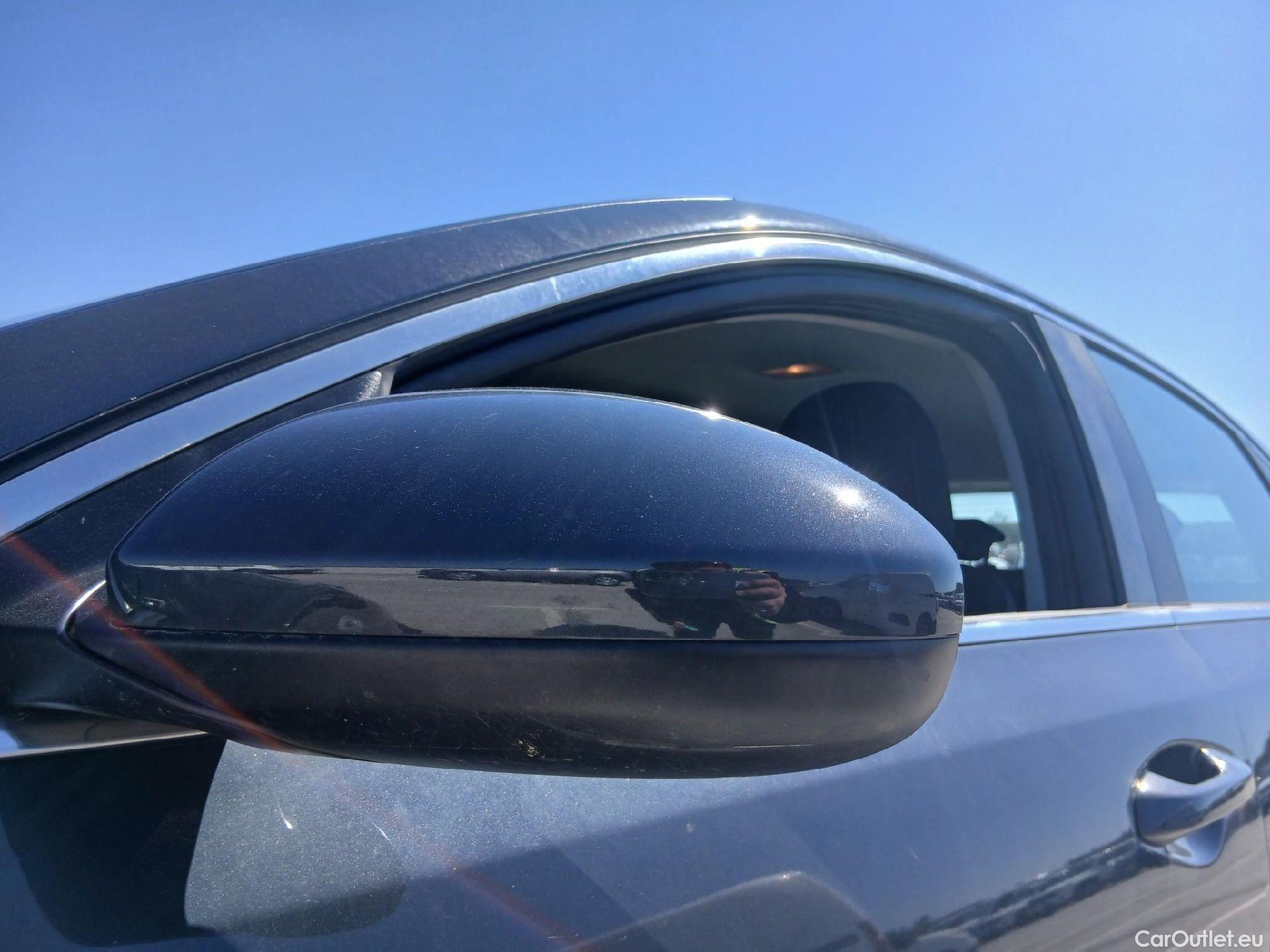  KIA  Cee'd KIA Ceed / 2021 / 5P / berlina con portón 1.0 T-GDi 88kW (120CV) Drive #13