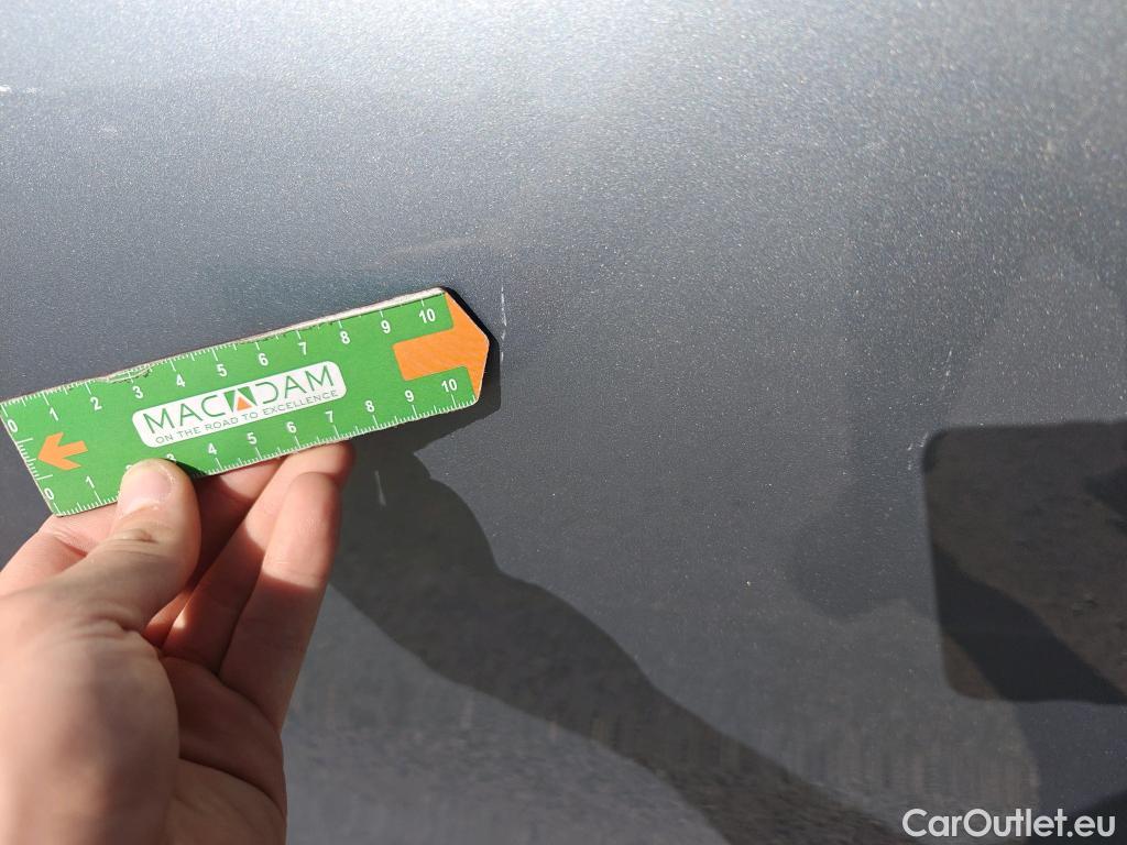  KIA  XCeed KIA  1.0 T-GDi Drive 88kW (120CV) #18