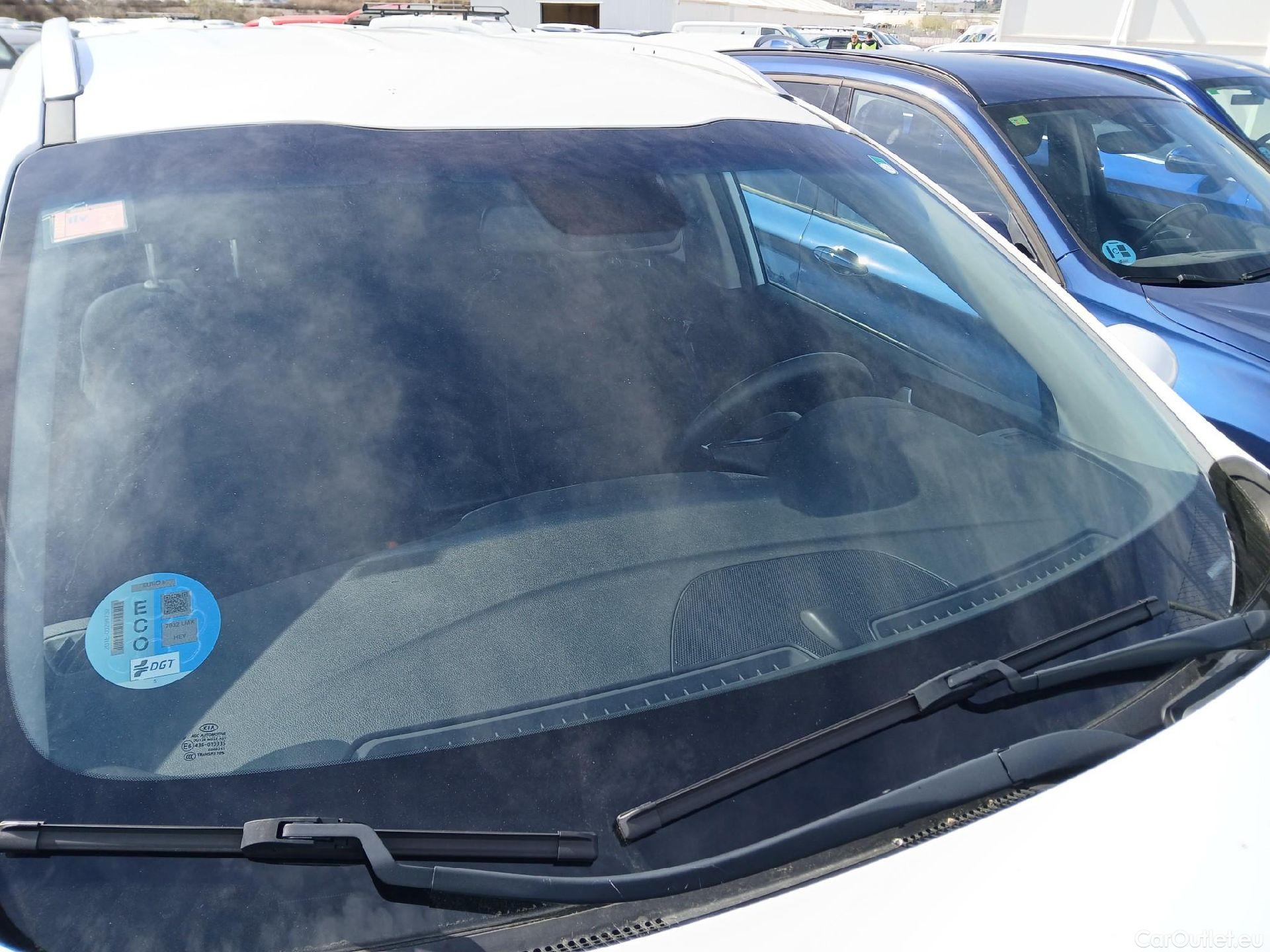  KIA  Sportage KIA  / 2018 / 5P / todoterreno 1.6 MHEV Business 100kW (136CV) 4x2 #14