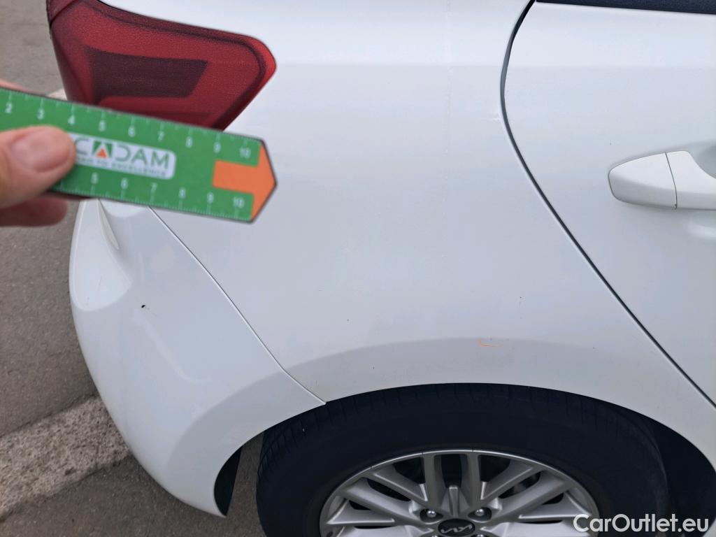  KIA  Rio KIA  / 2020 / 5P / berlina con portón 1.2 DPi 62kW (84CV) Concept #29