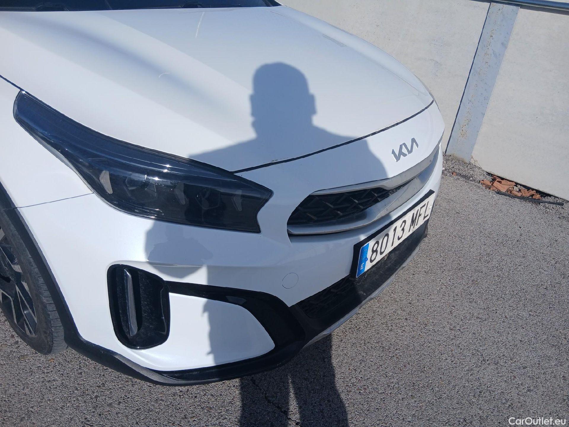  KIA  XCeed KIA  1.6 MHEV Tech 100kW (136CV) DCT #9